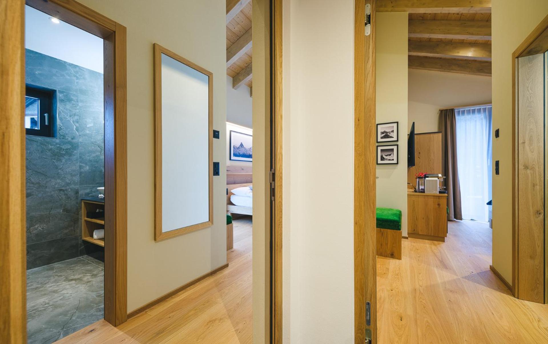 Family Apartment with Balcony - Photo 19