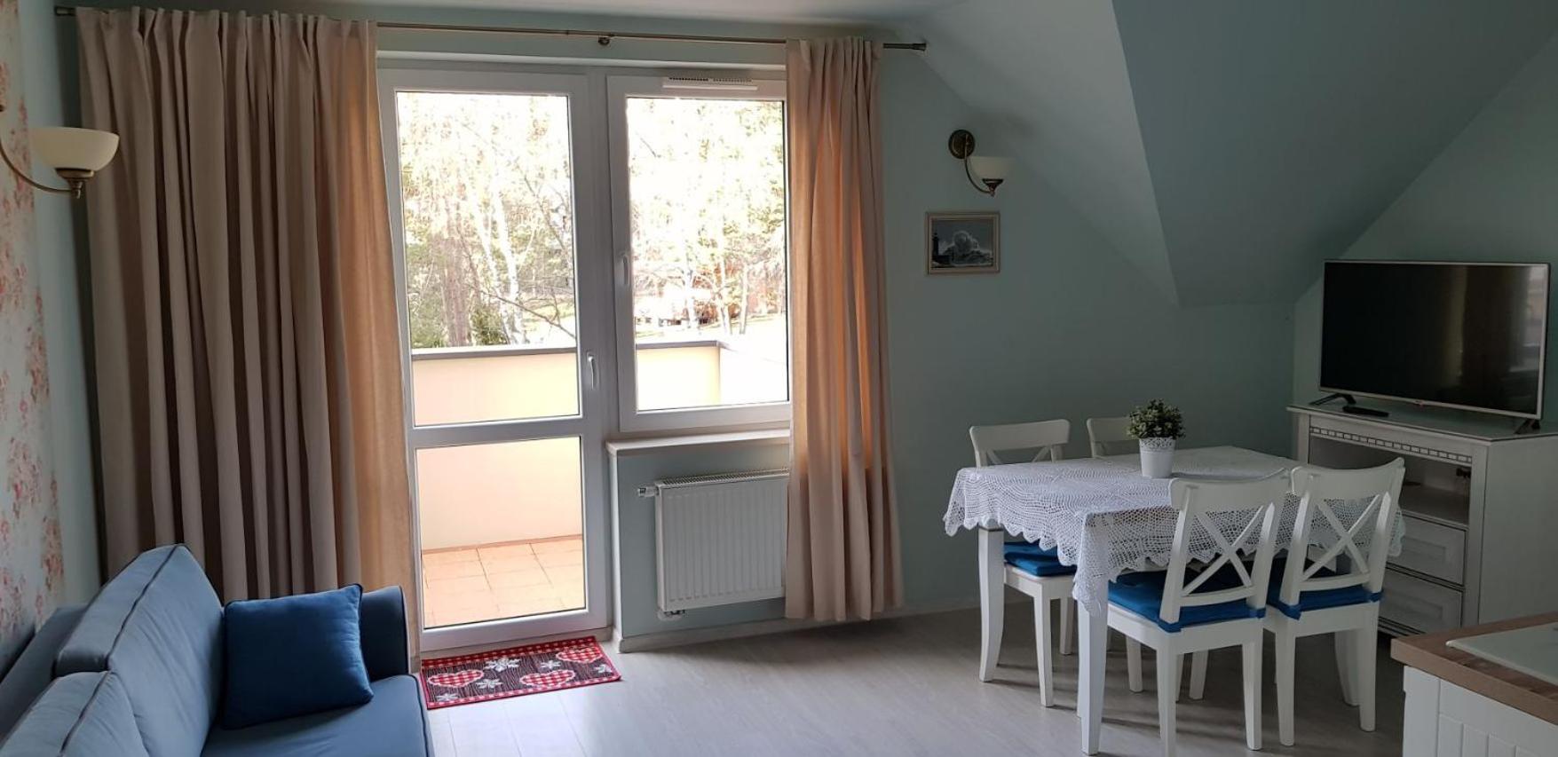 One-Bedroom Apartment with Balcony