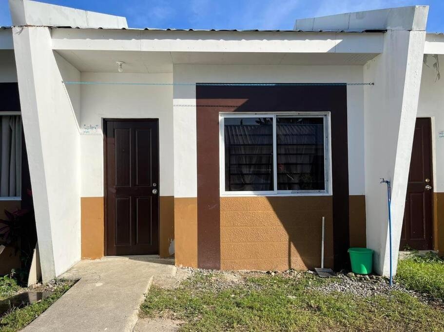 One-Bedroom House - Photo 17