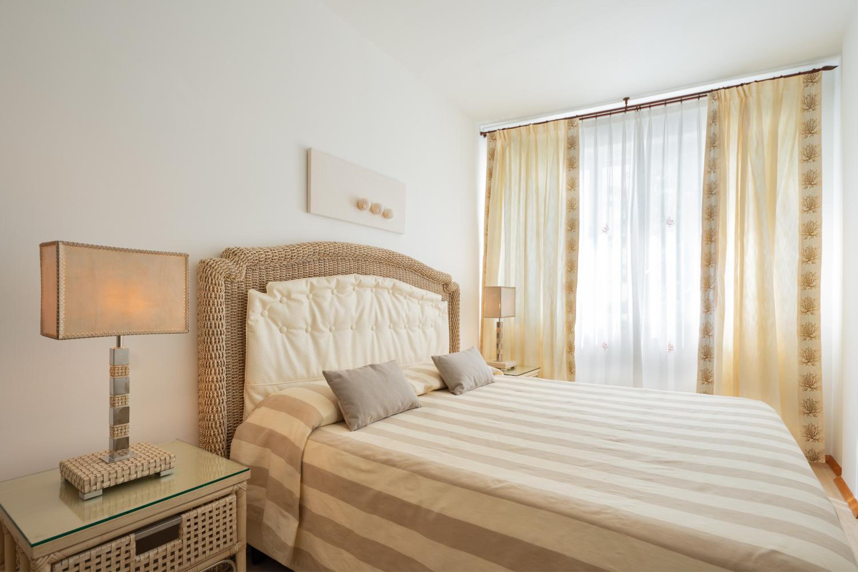 Budget Double Room - Photo 5