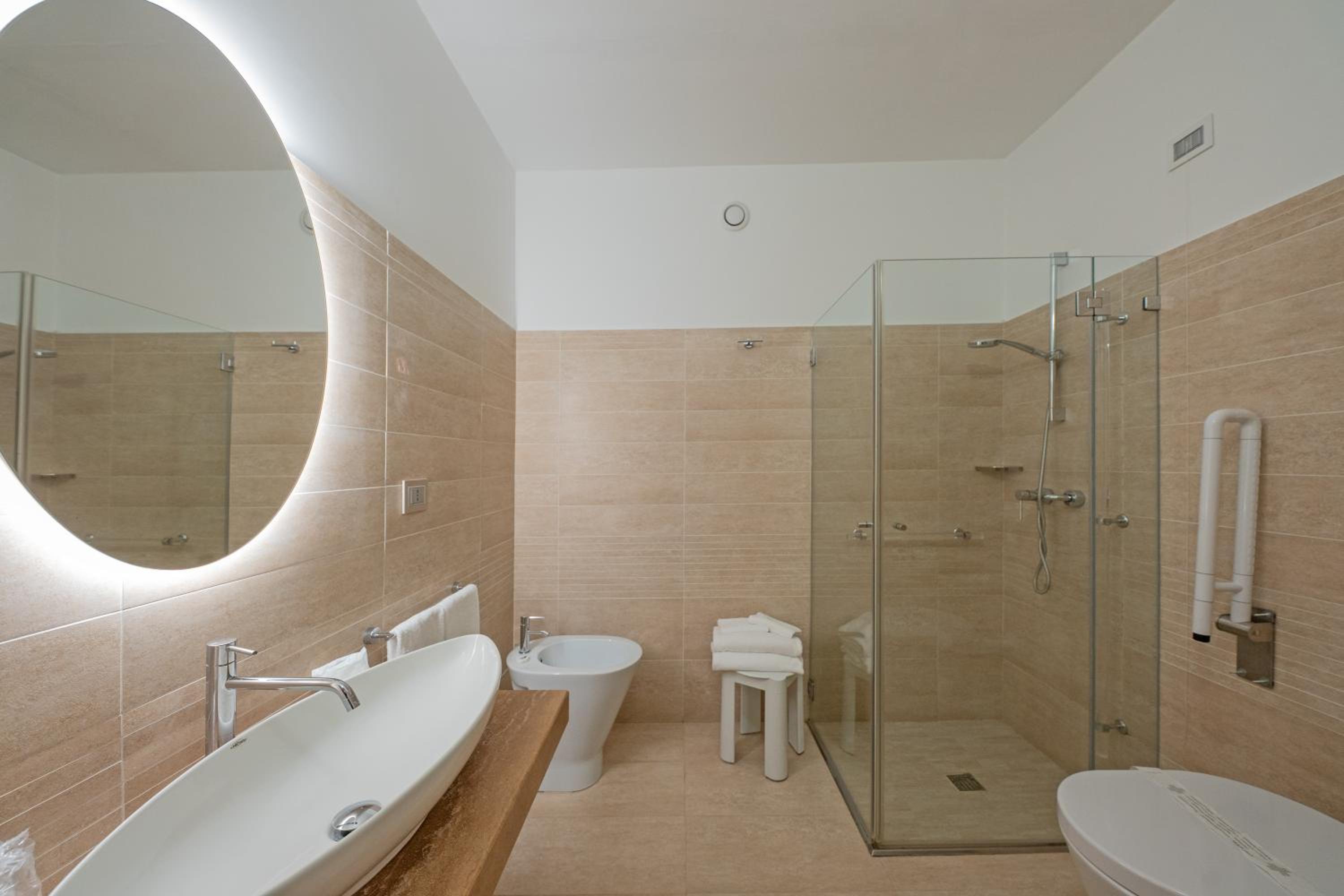 Classic Double Room - Photo 3