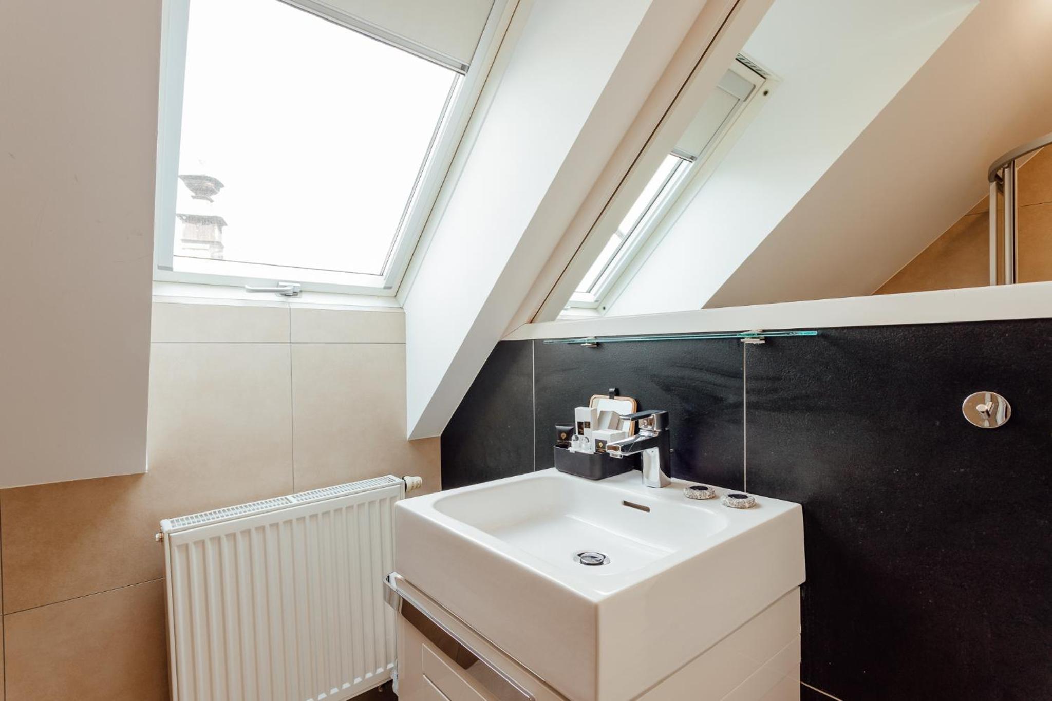 Apartment - Photo 8