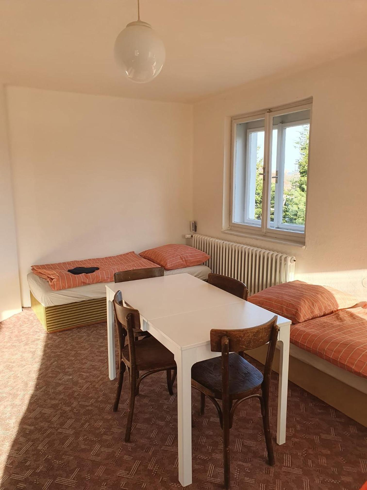 Basic Triple Room - Photo 14