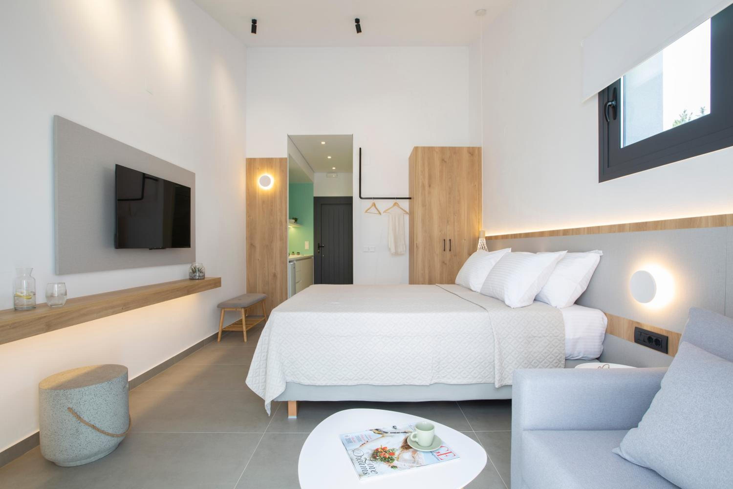 Junior Suite with Garden View