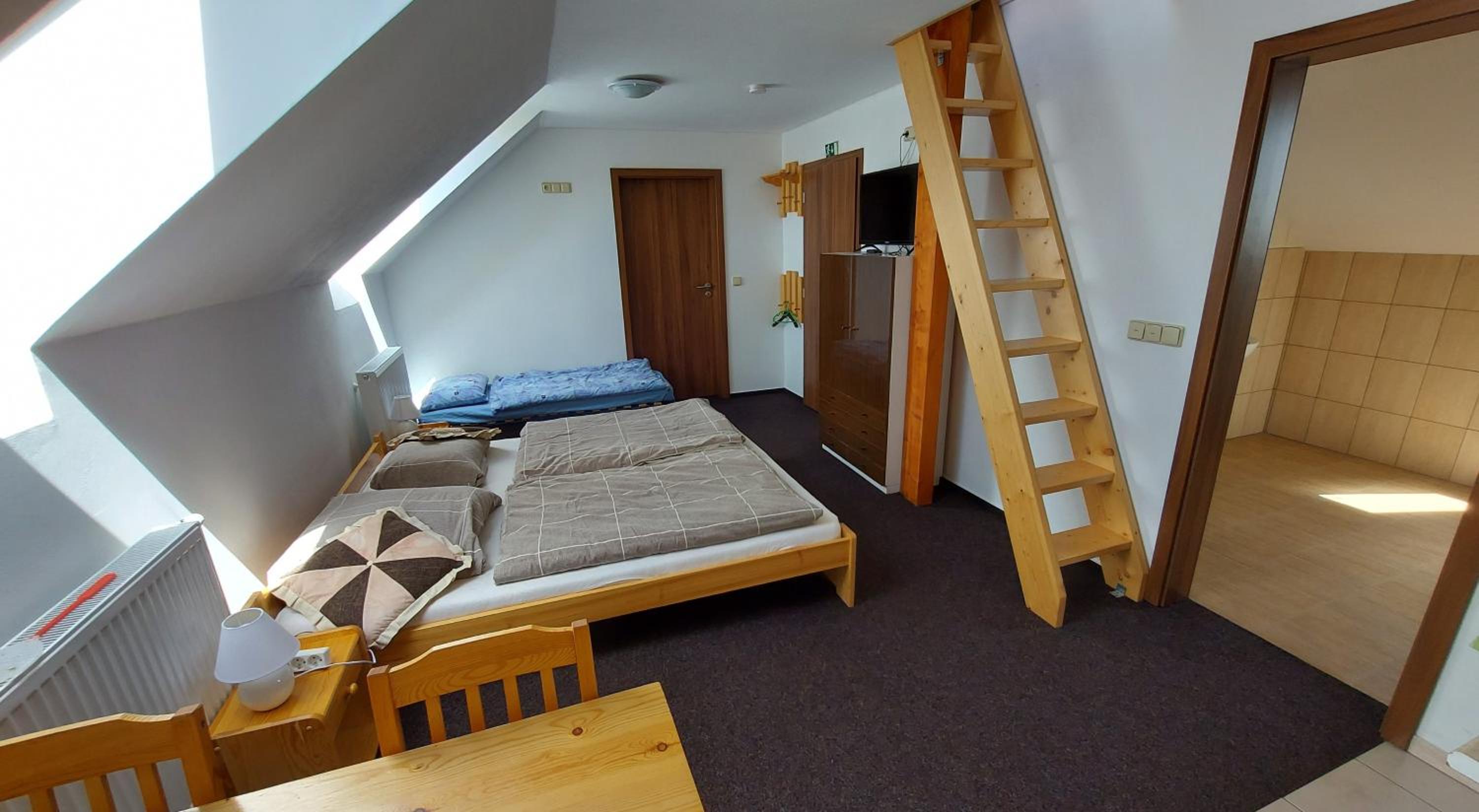 Apartment photo 3