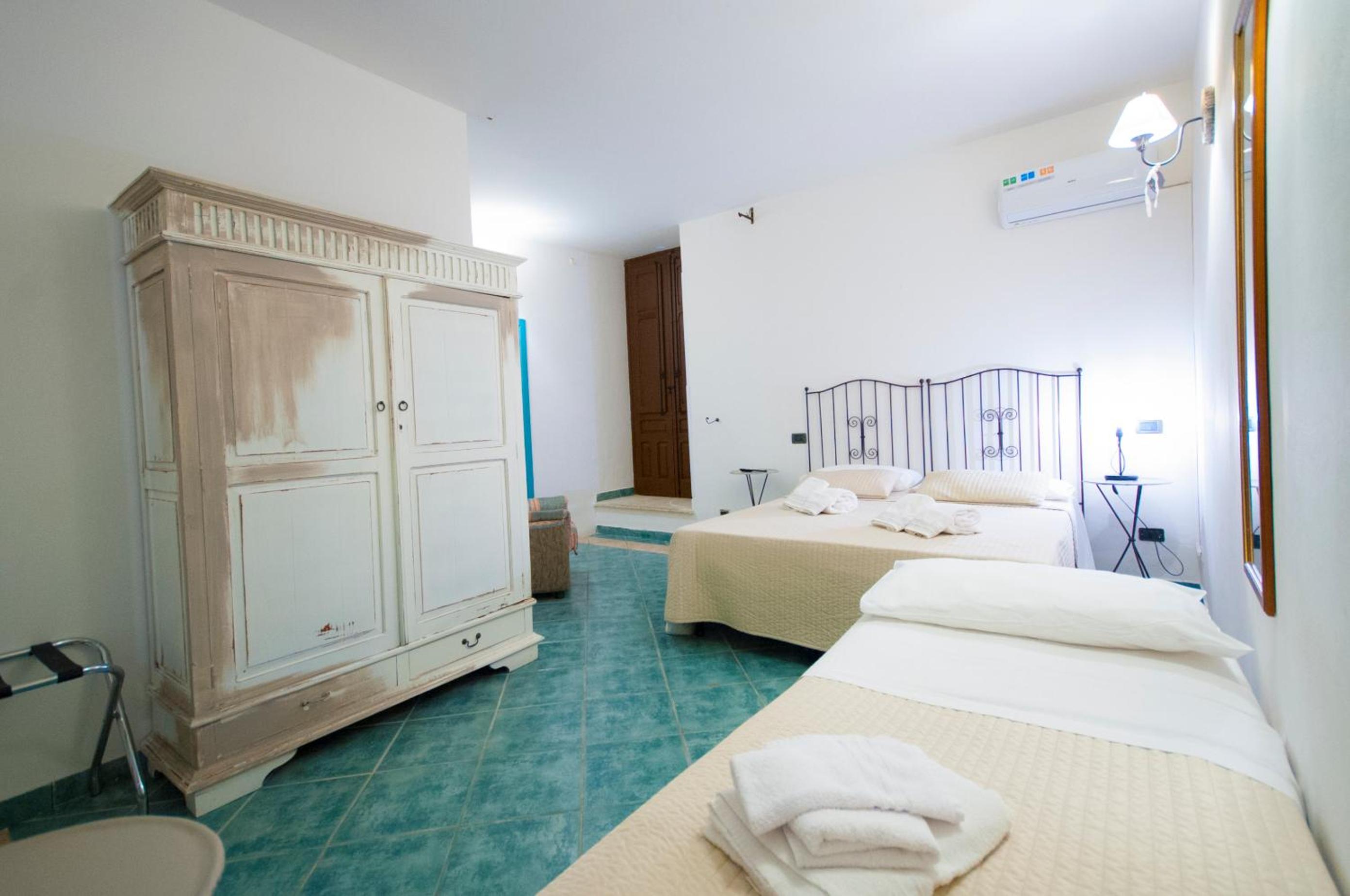 Comfort Triple Room - Photo 4