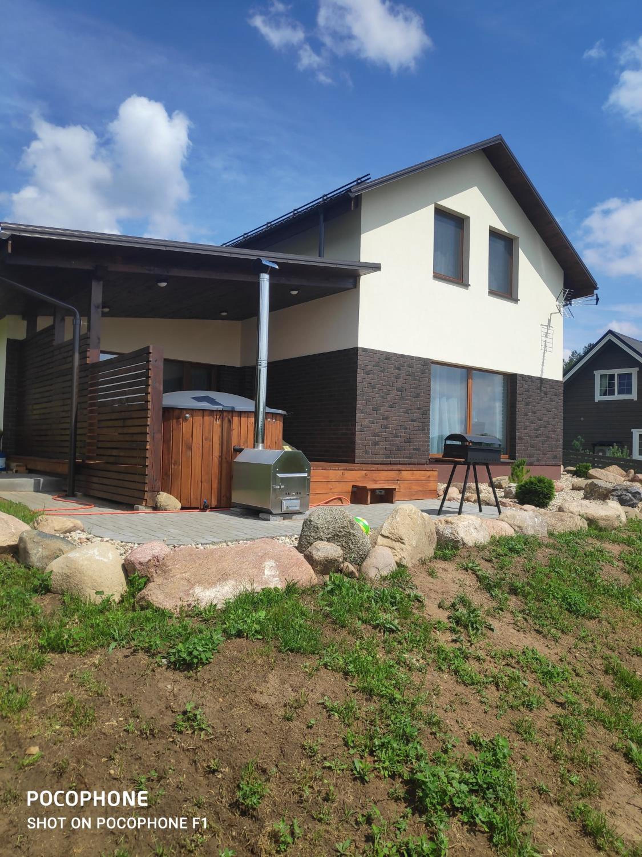 Villa photo 1