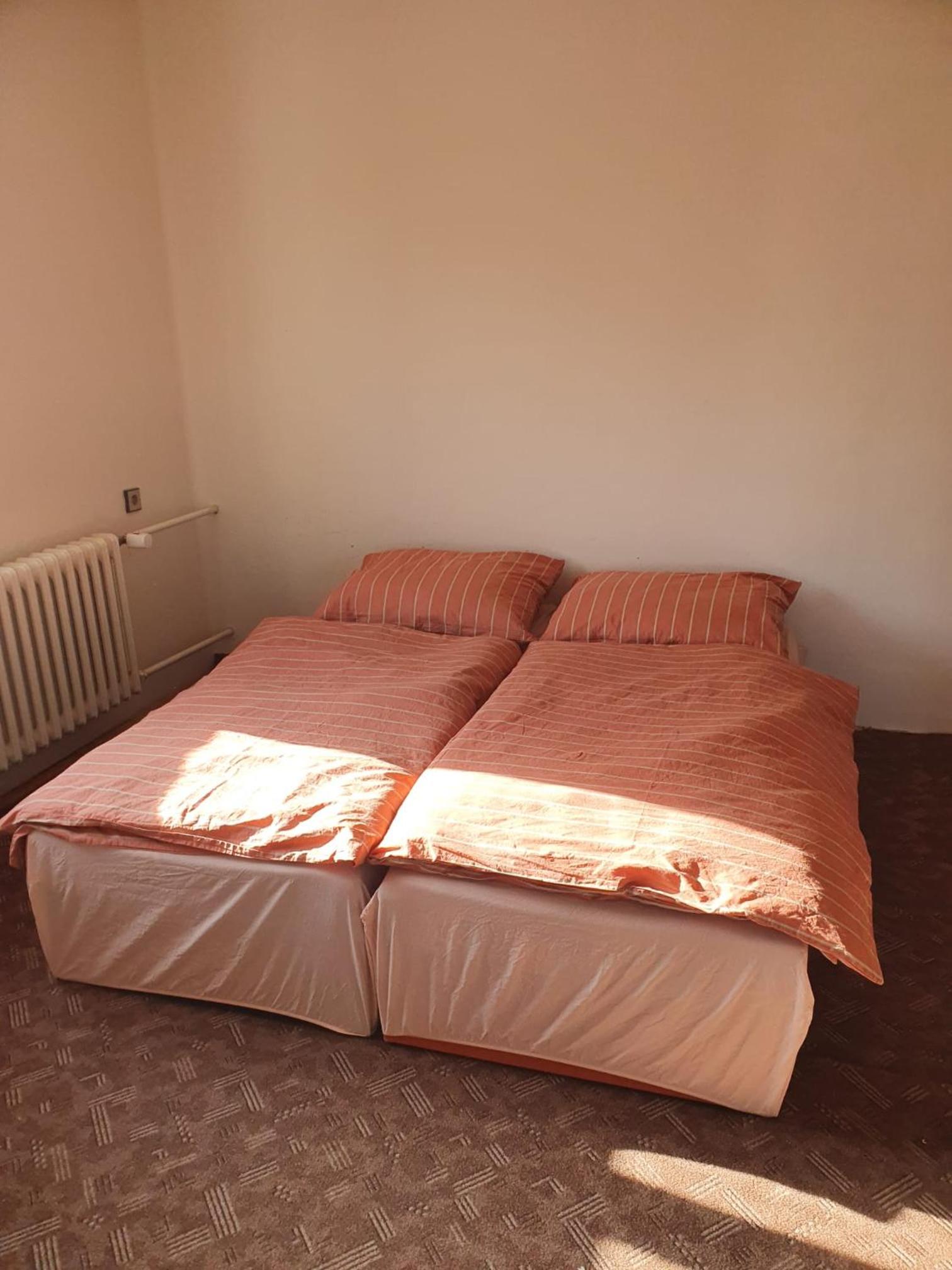 Basic Triple Room - Photo 18