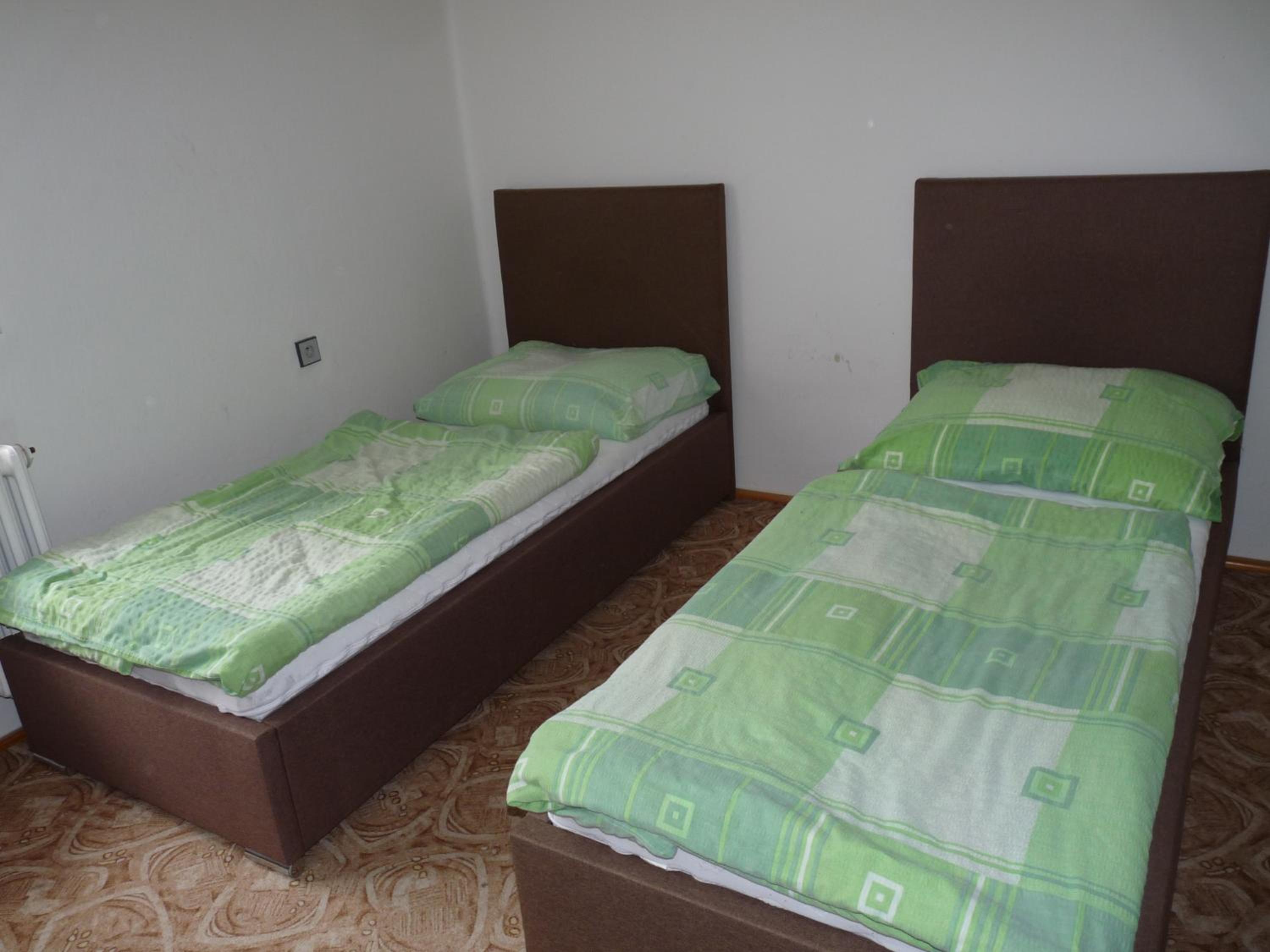 Standard Triple Room - Photo 3