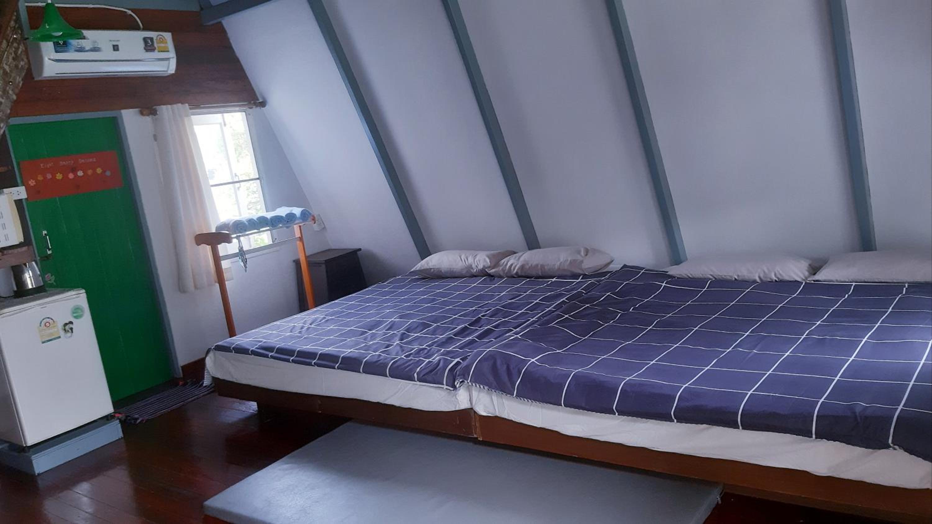 Two-Bedroom Bungalow - Photo 1