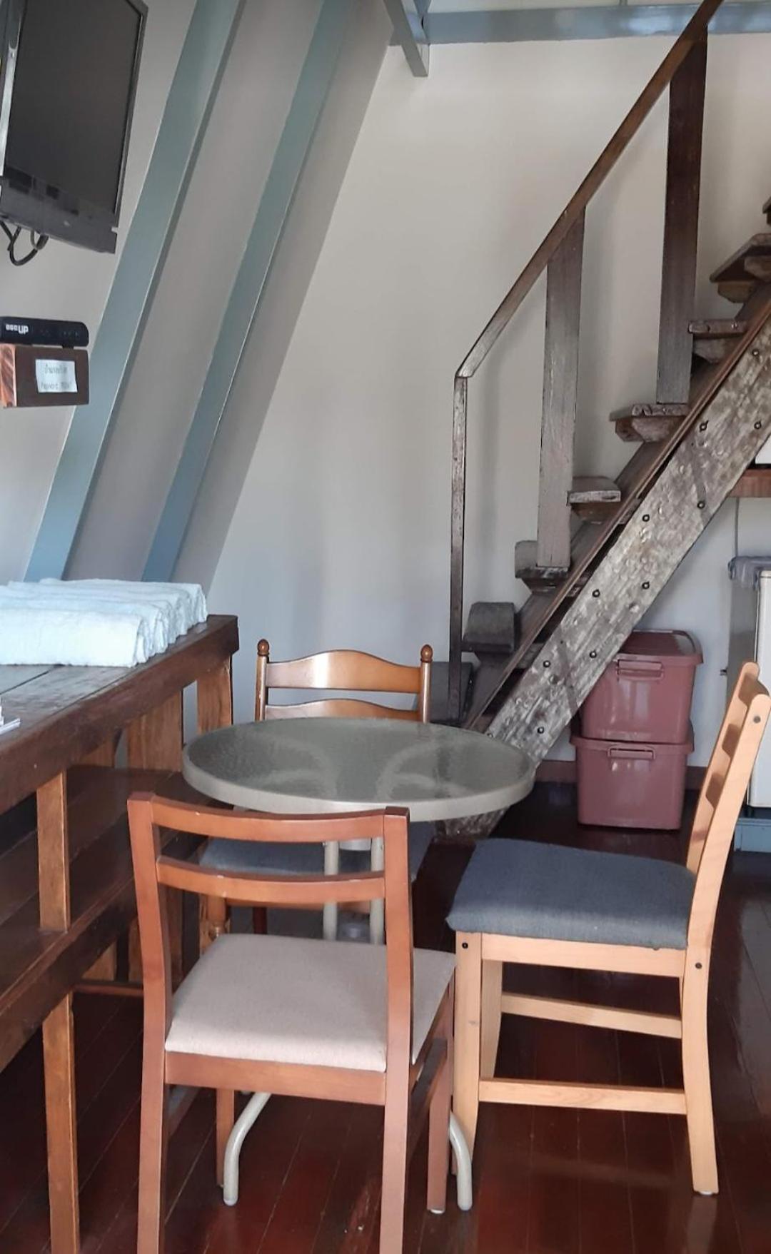 Two-Bedroom Bungalow - Photo 8