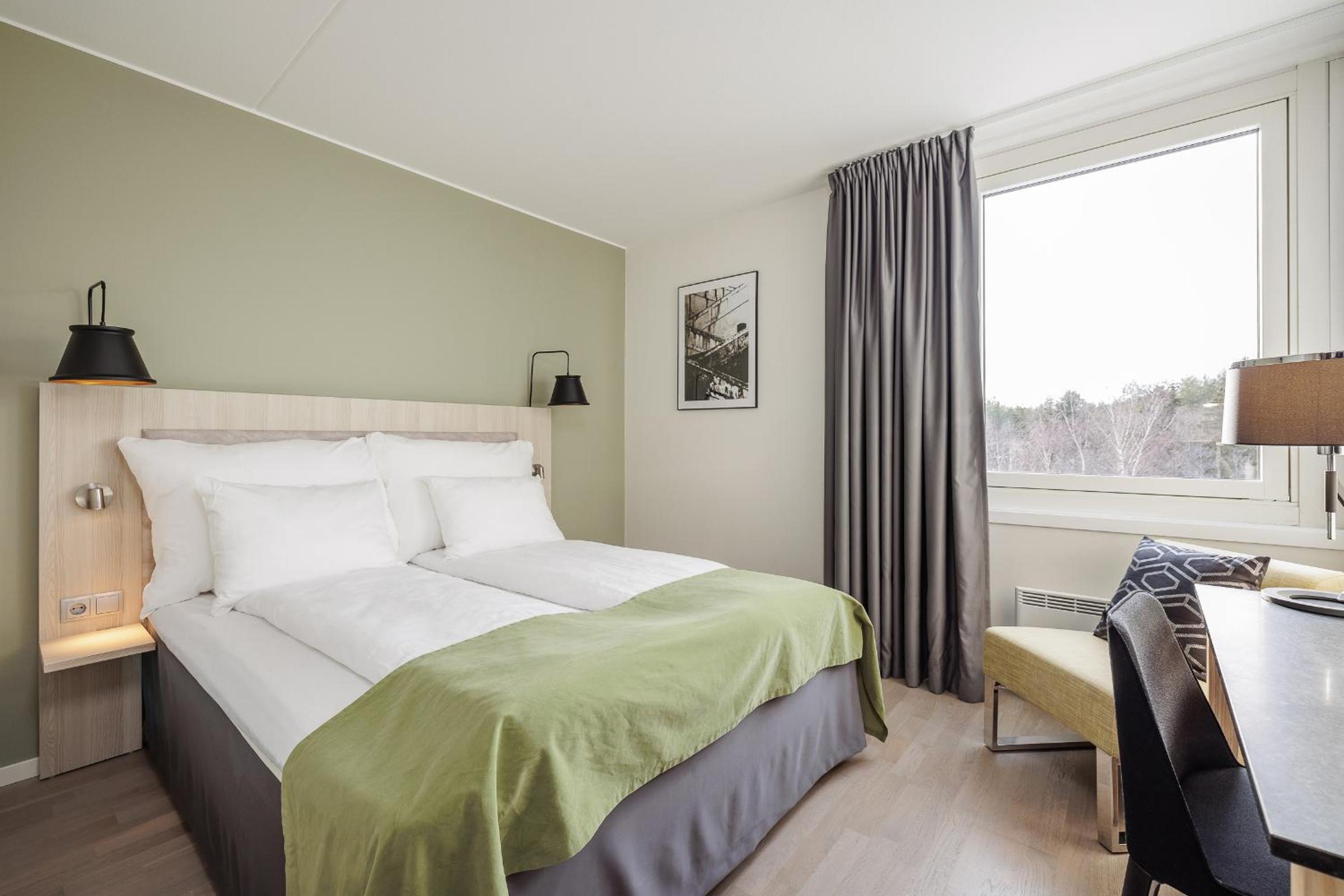Double or Twin Room photo 3