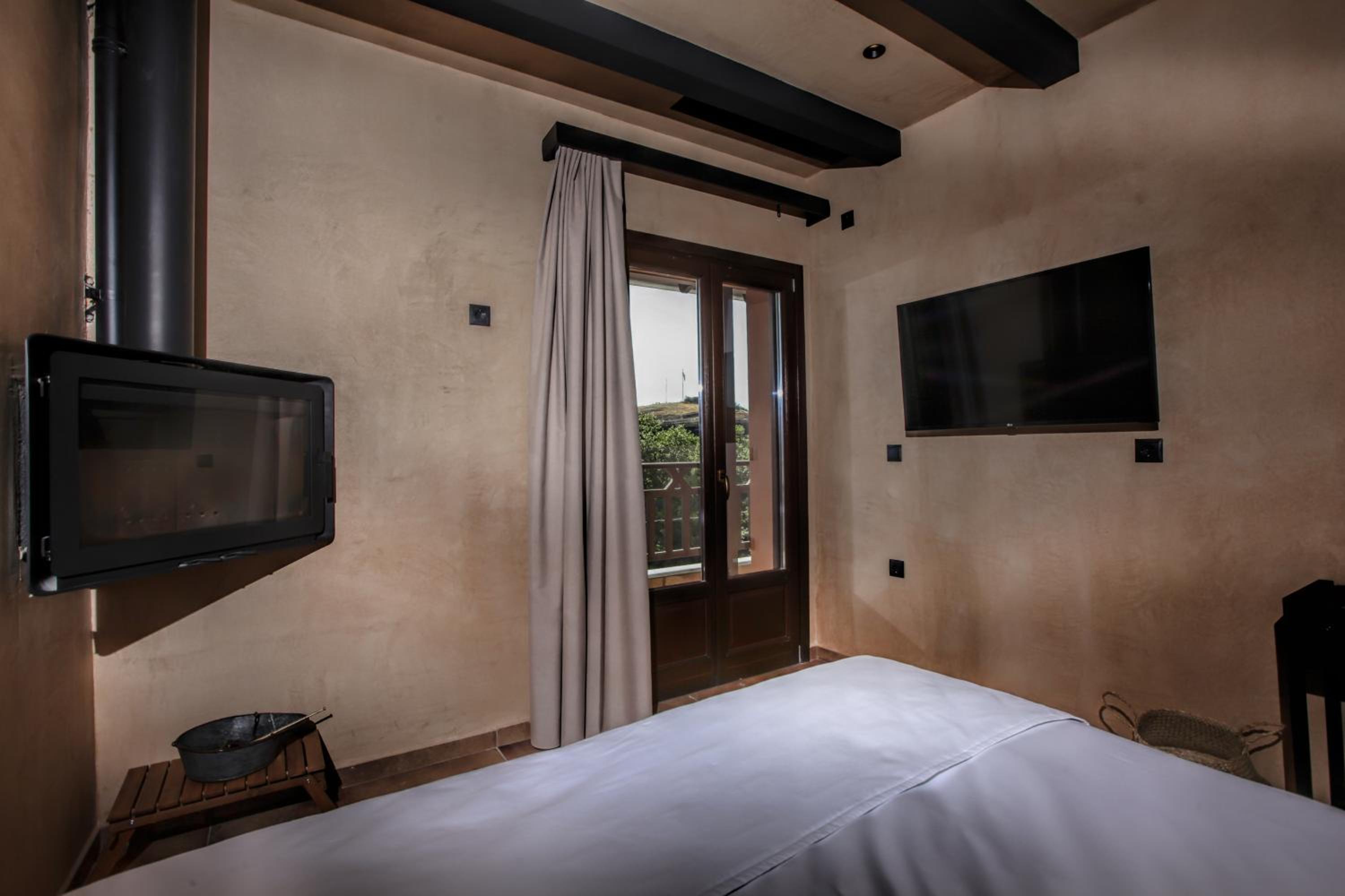 King Suite - Photo 9