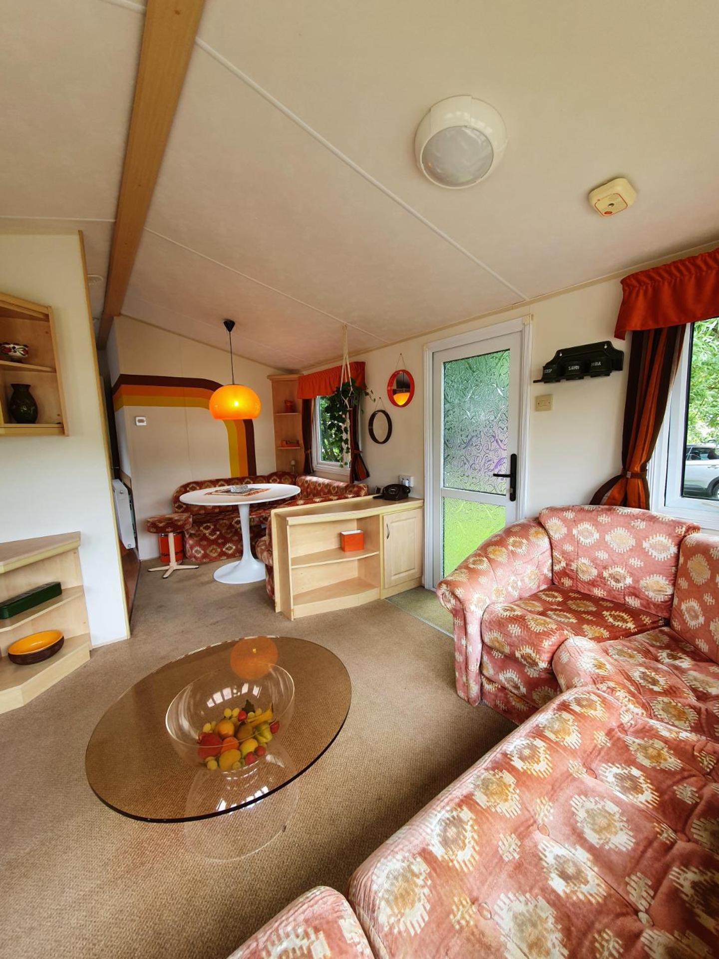 Mobile Home photo 1