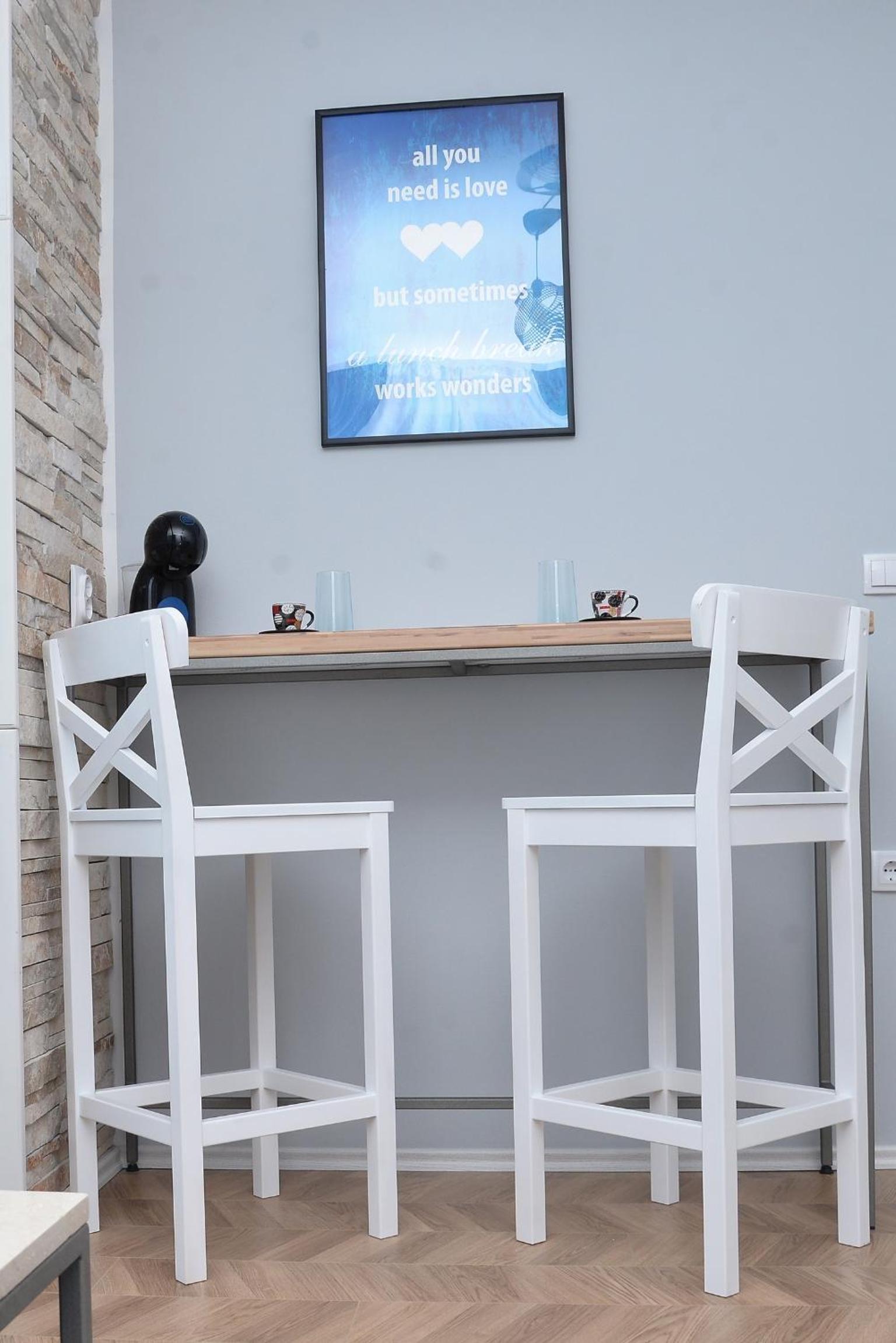 One Bedroom Apartment with Balcony - Photo 22