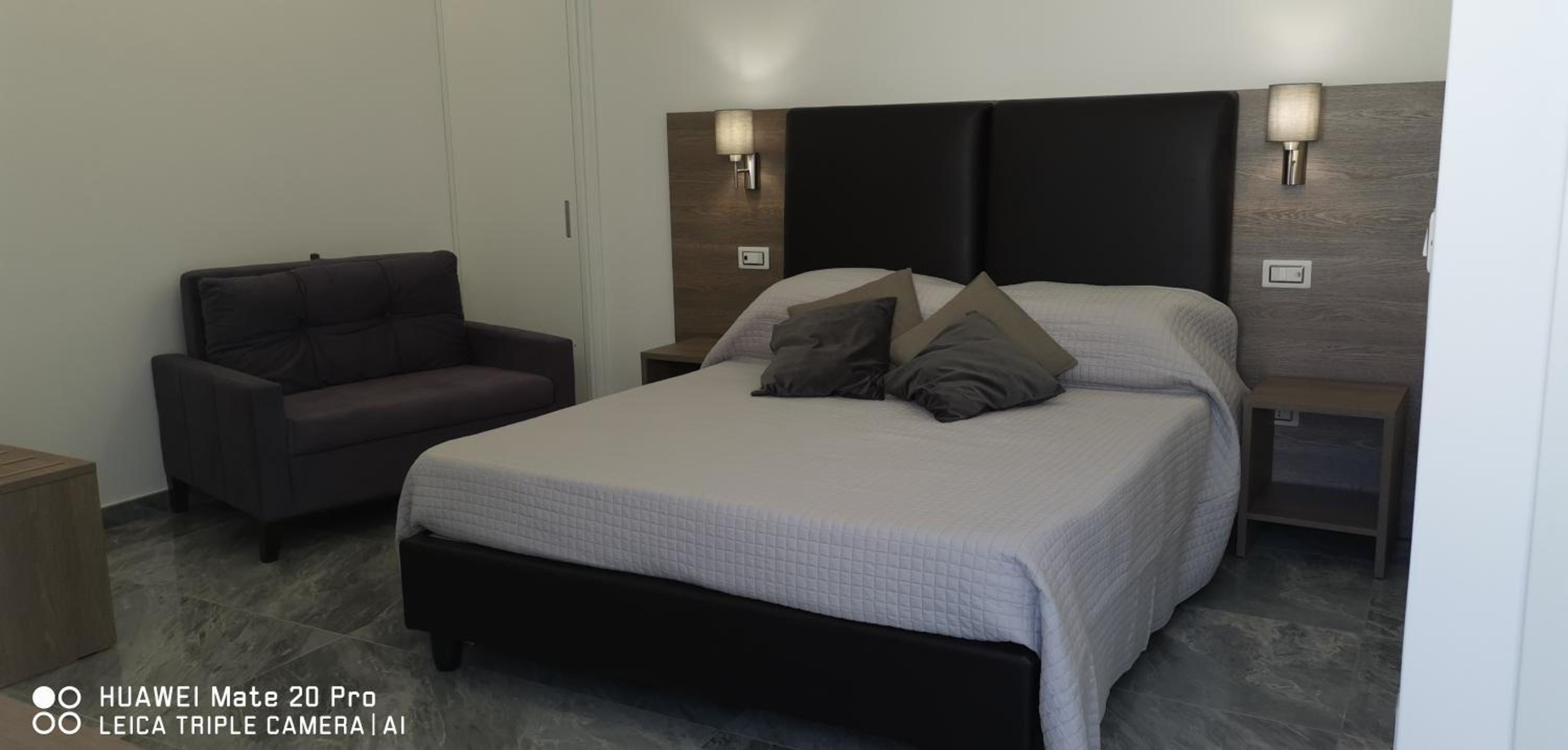Double Room with Garden View photo 3
