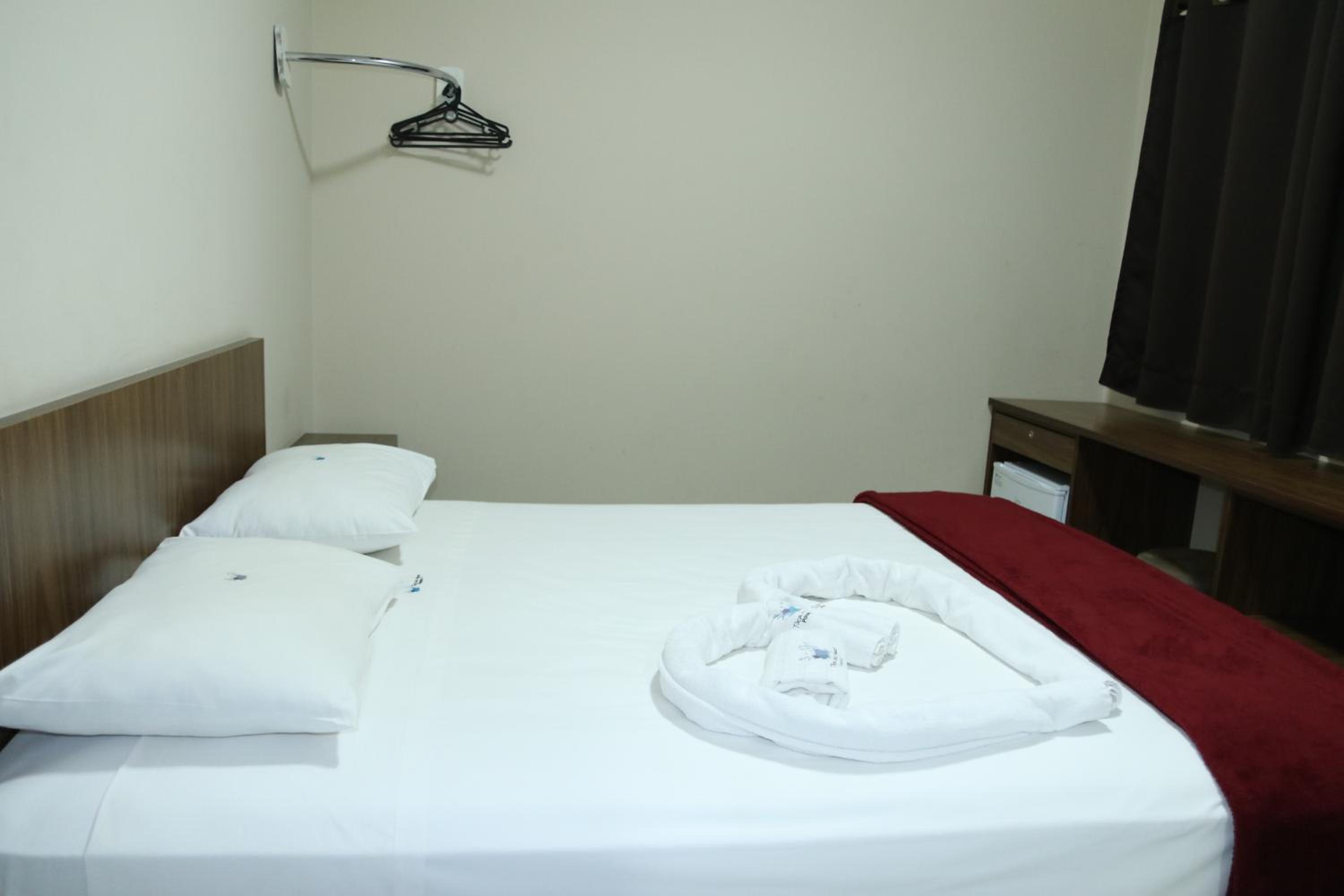 Double or Twin Room photo 2