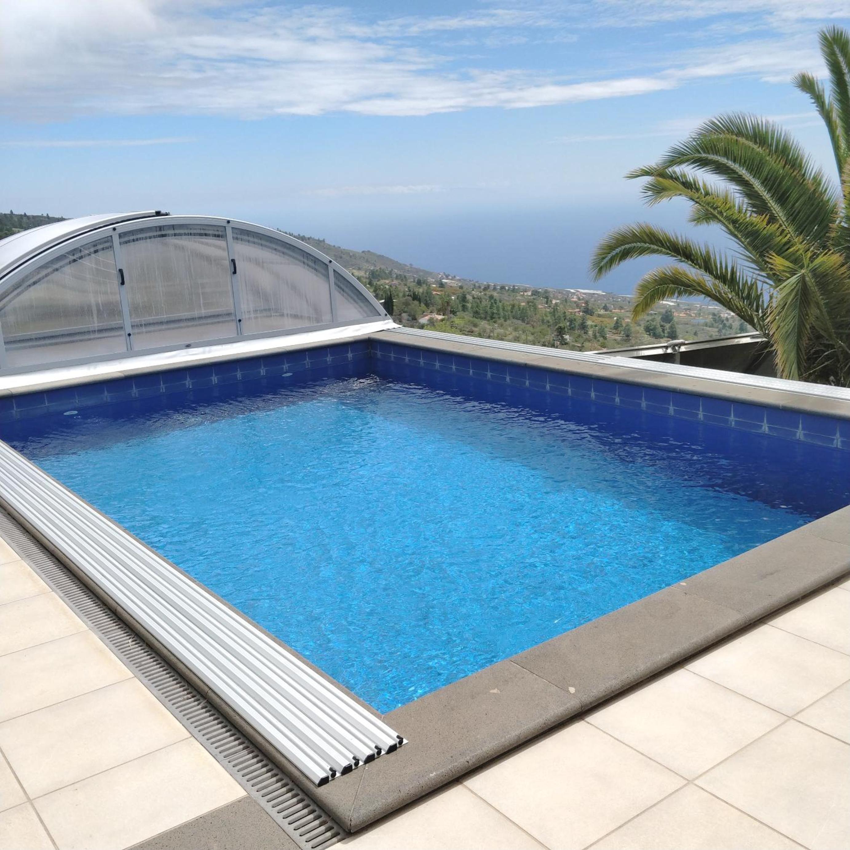 Villa with Sea View photo 3