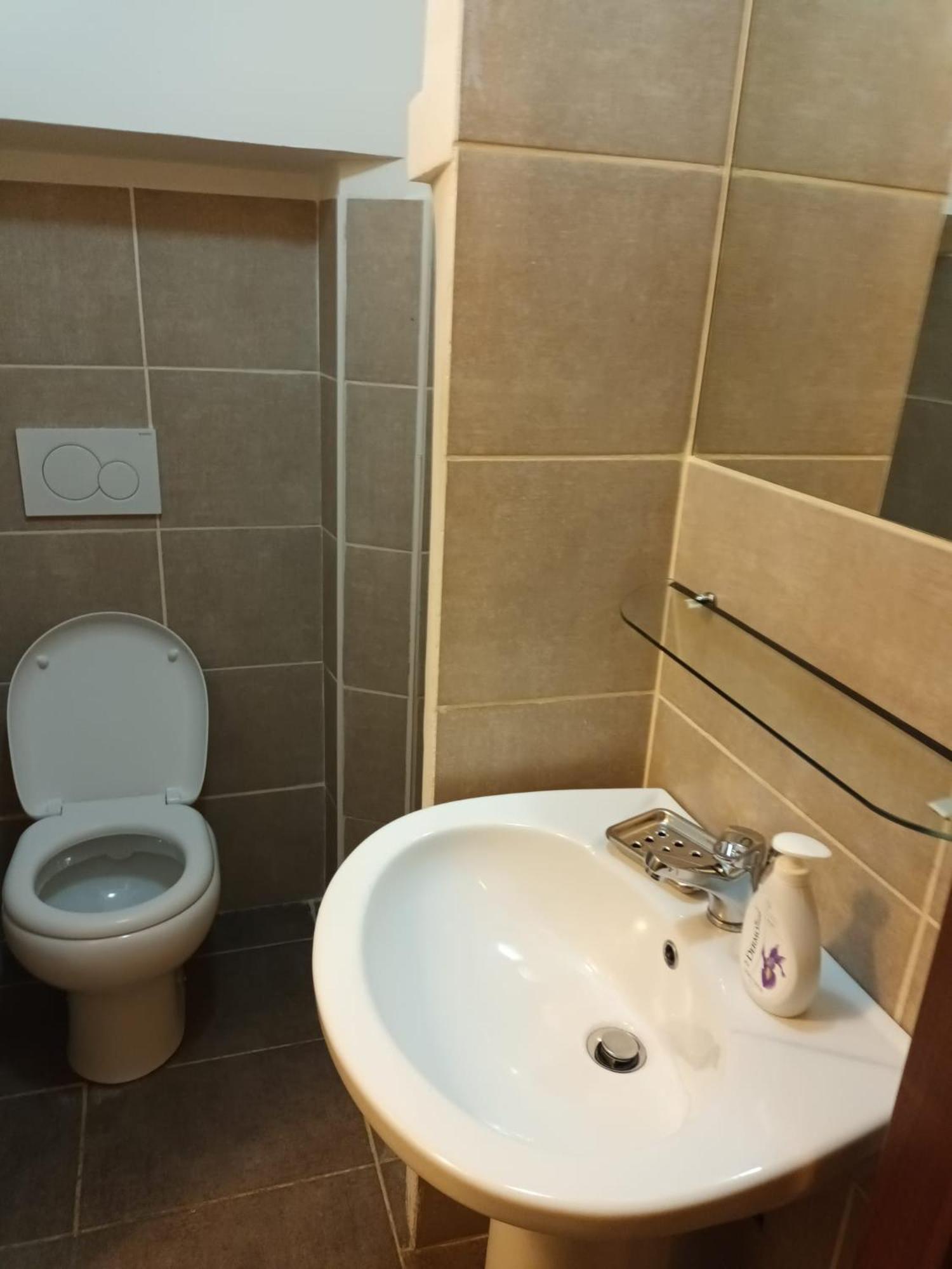 Small Double Room photo 3