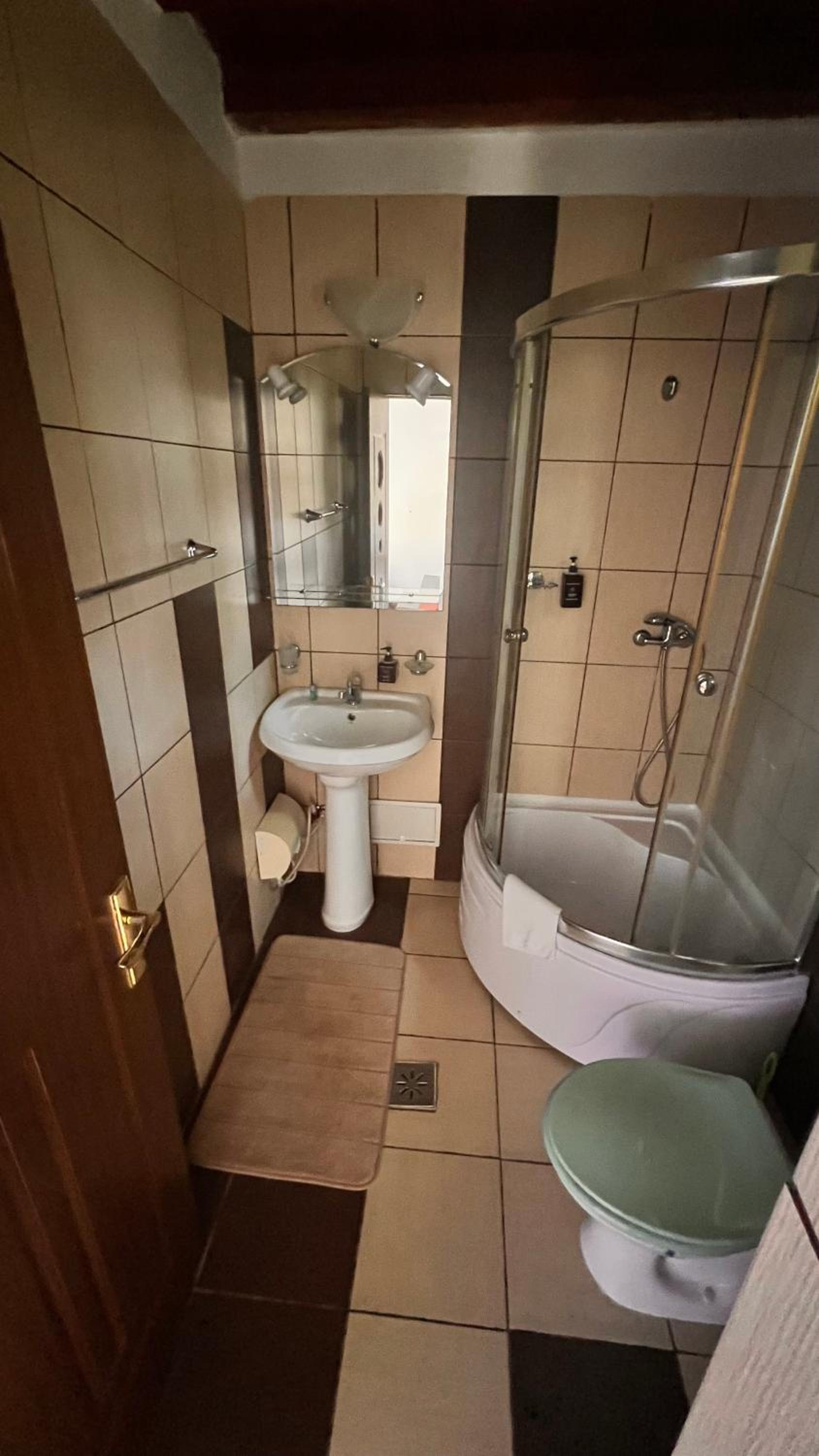 Standard Double Suite