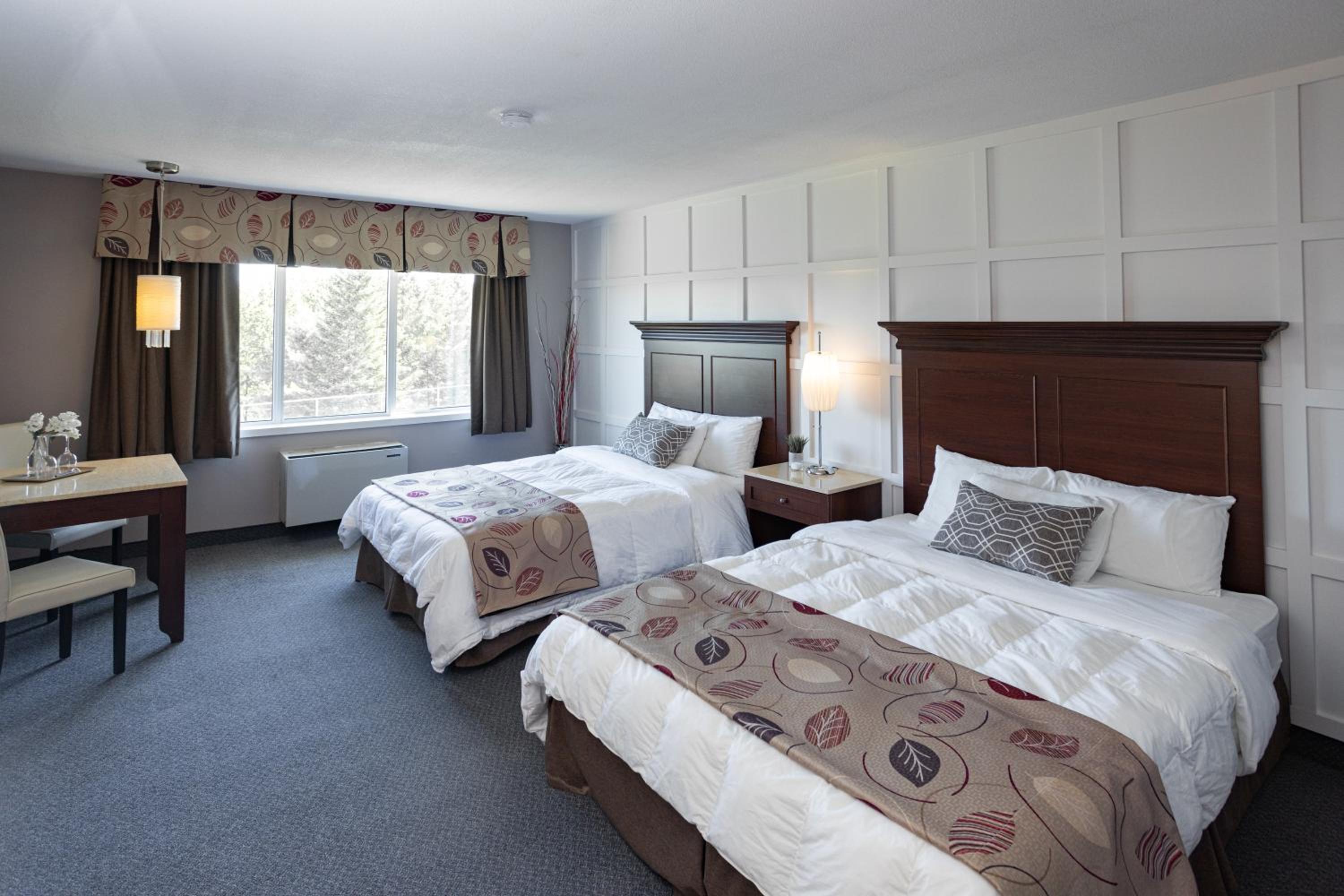 Queen Room - Photo 2