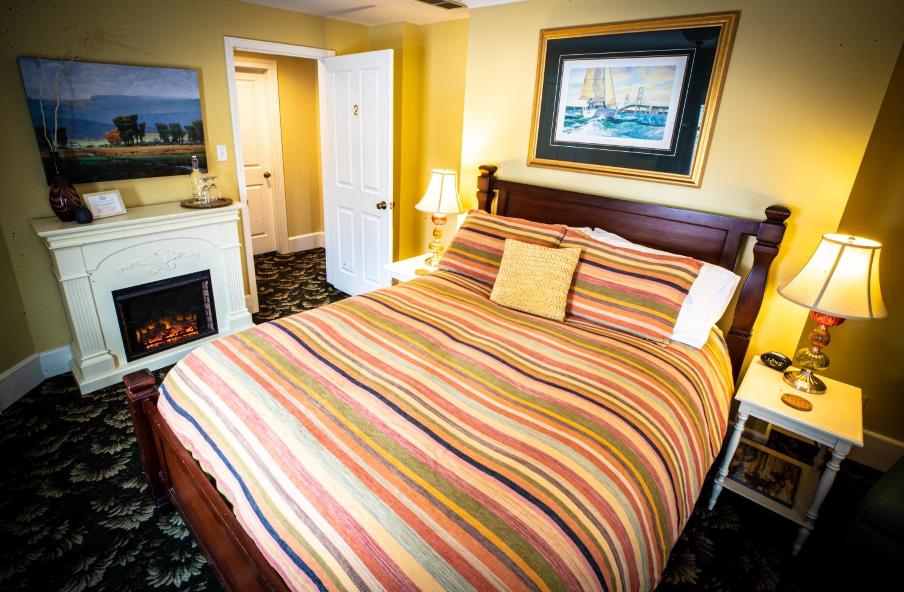 Deluxe Queen Room photo 2
