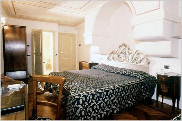 Double or Twin Room photo 1