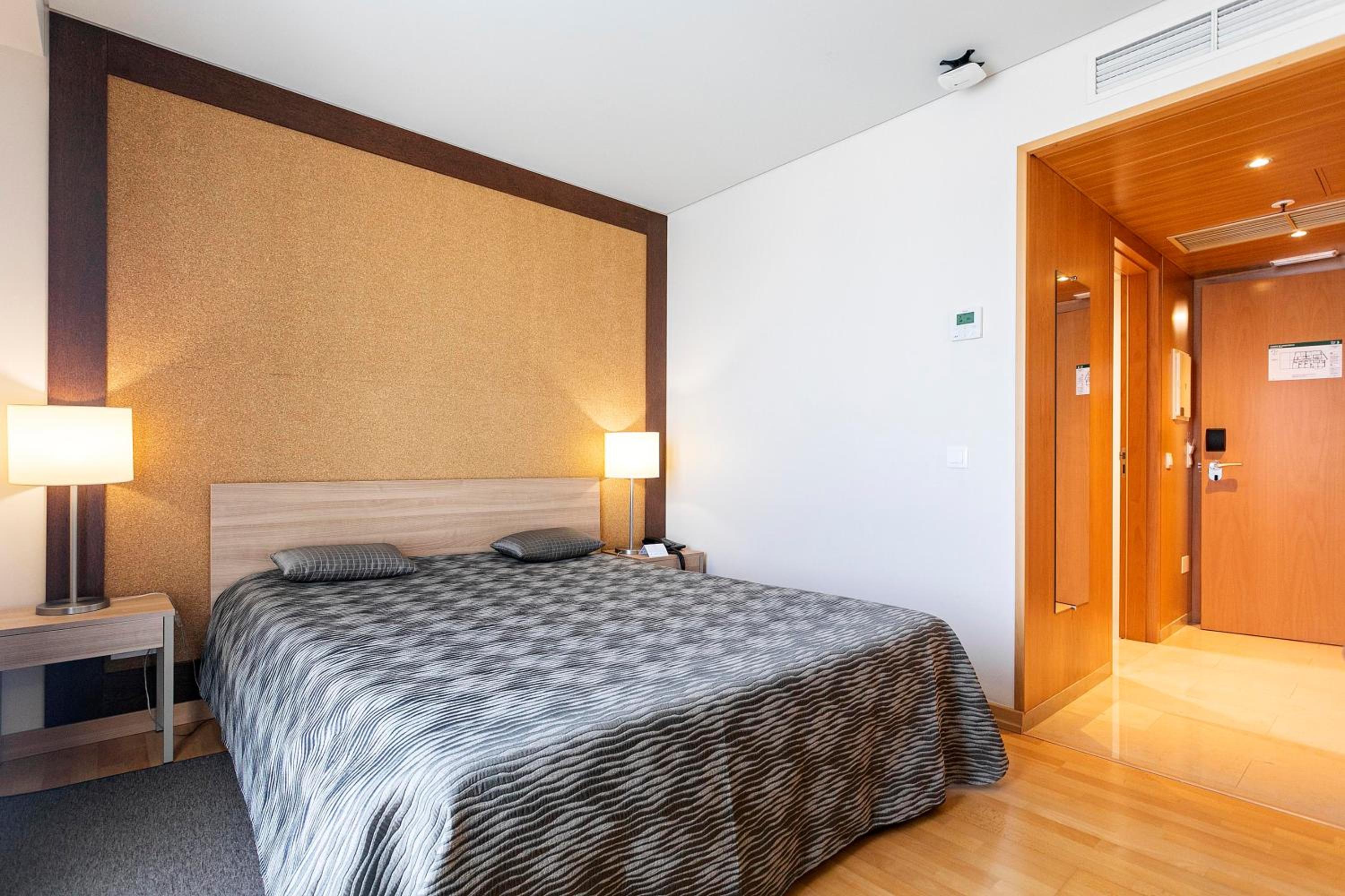 Double or Twin Room - Photo 1