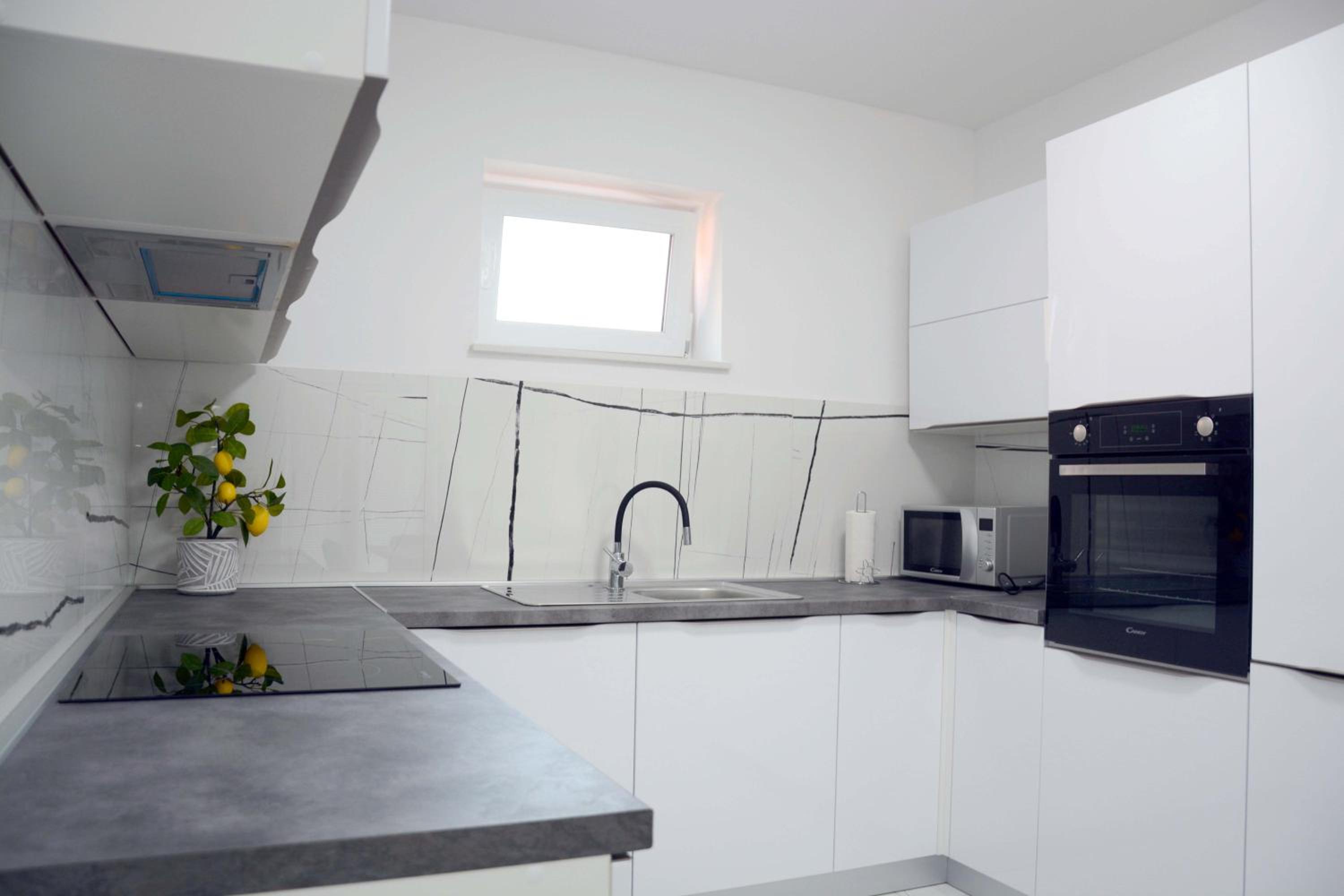 Two-Bedroom Apartment - Photo 25