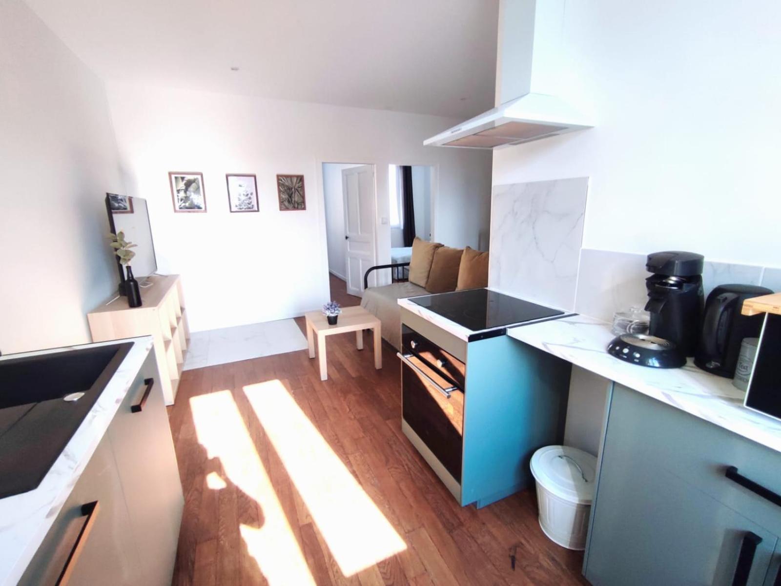 Two-Bedroom Apartment - Photo 5