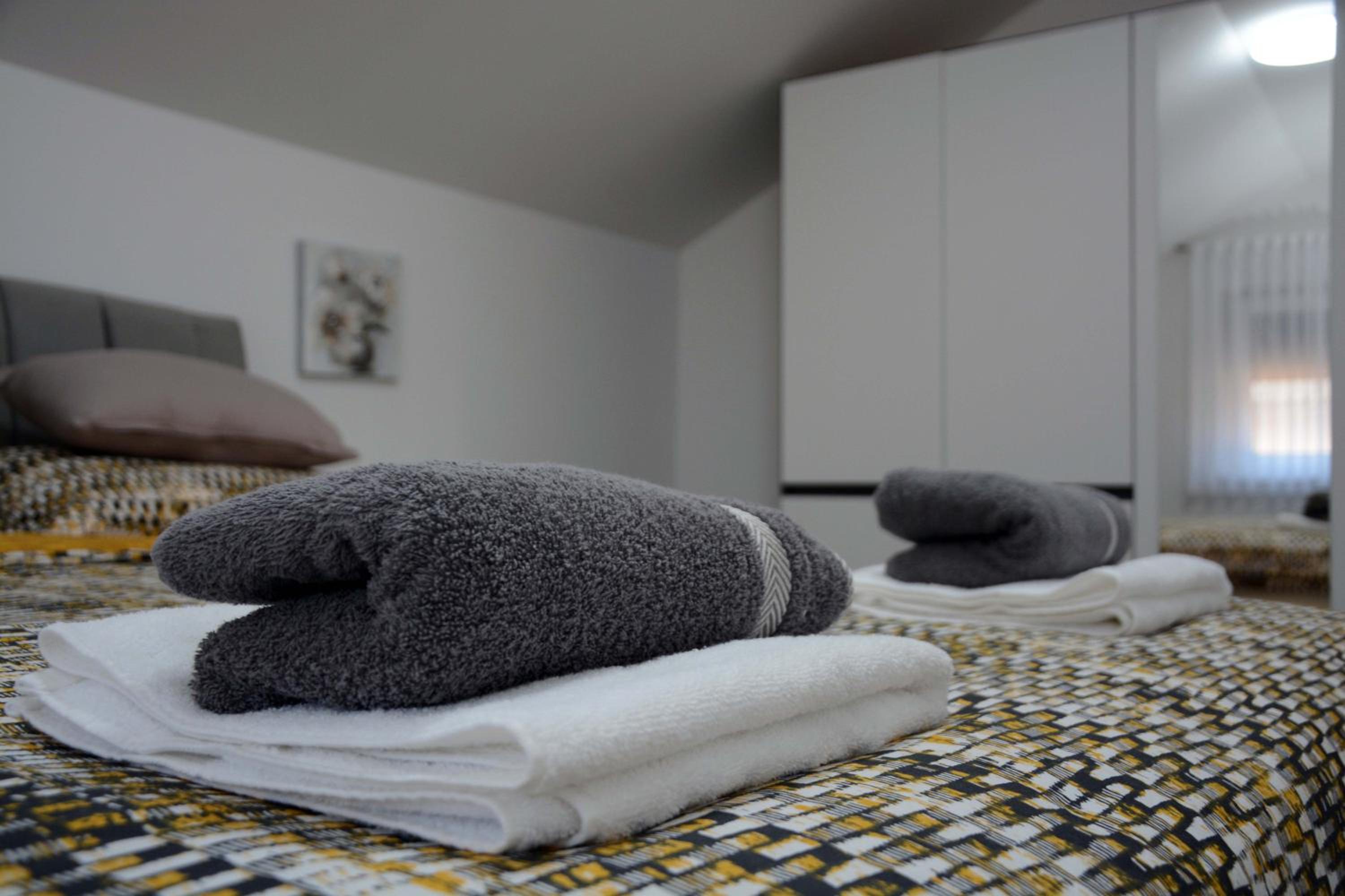 Three-Bedroom Apartment - Photo 22