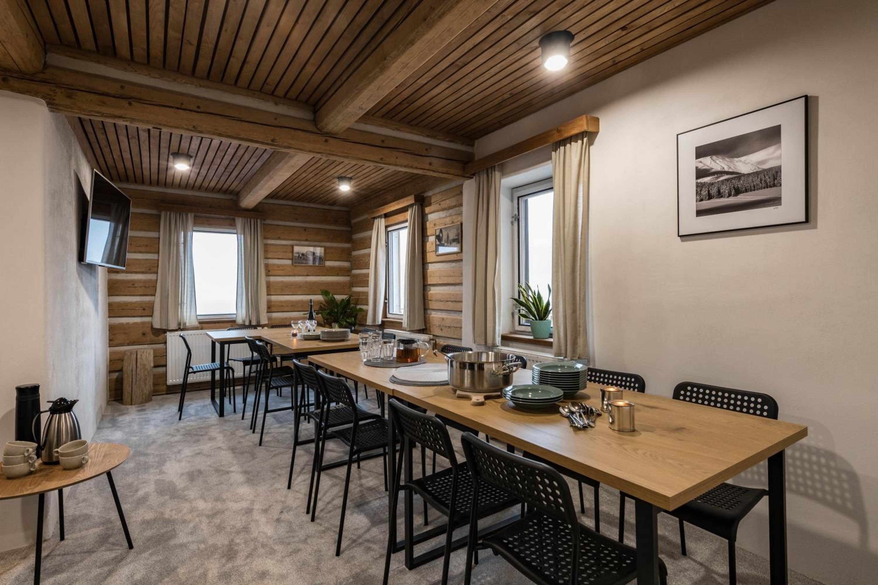 Three-Bedroom Chalet photo 3