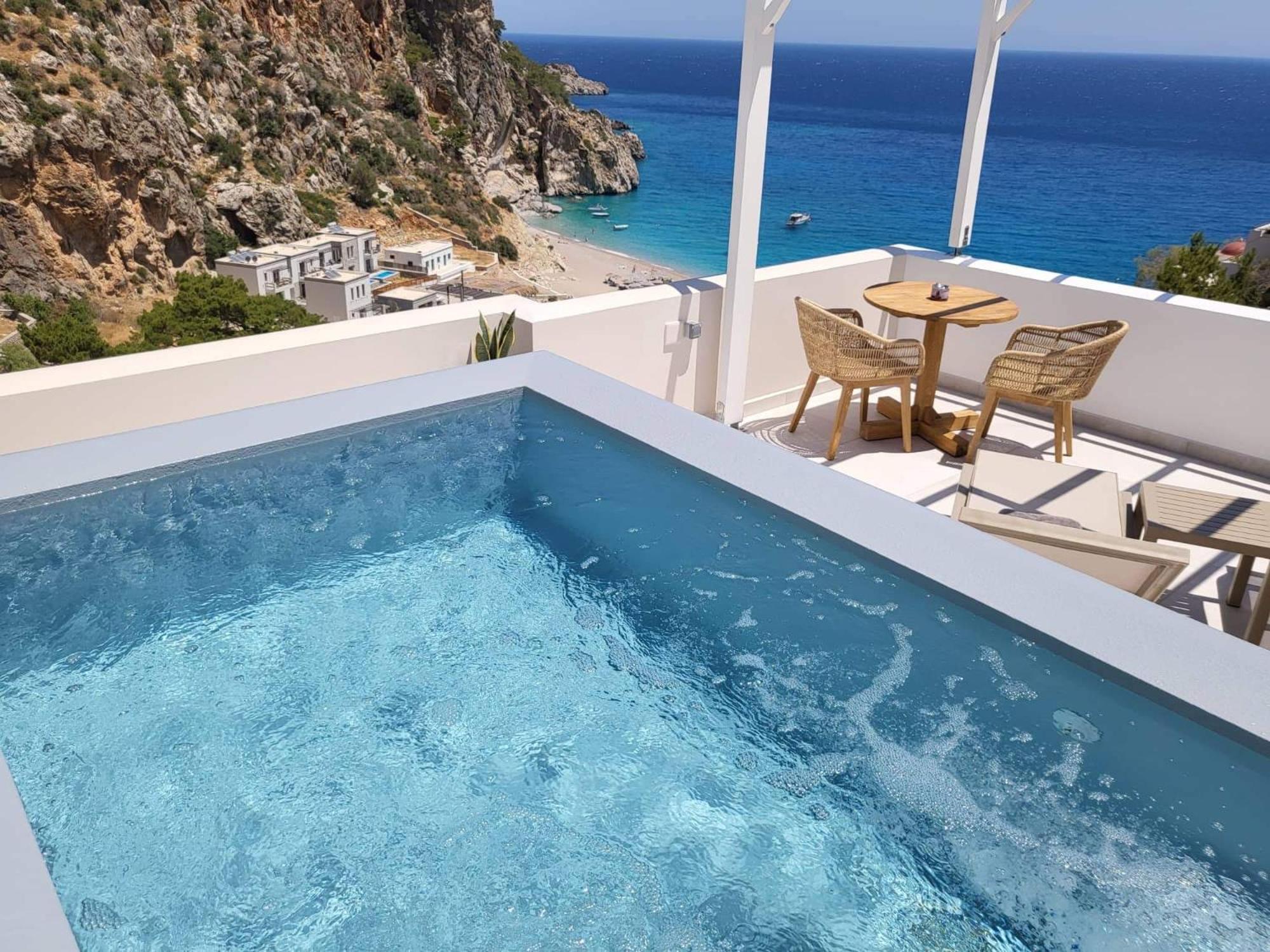 Junior Suite with Private Pool