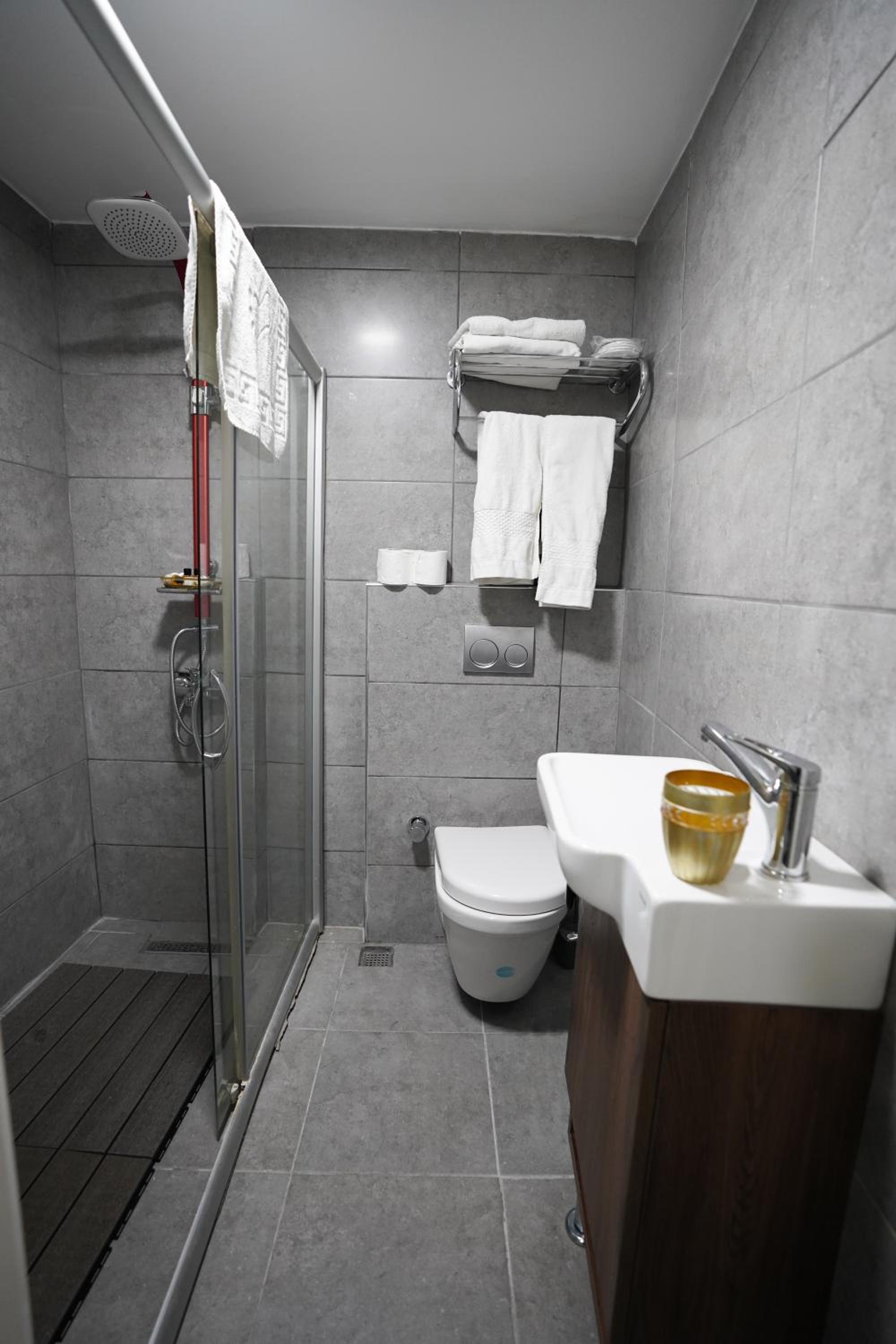 Triple Room photo 2