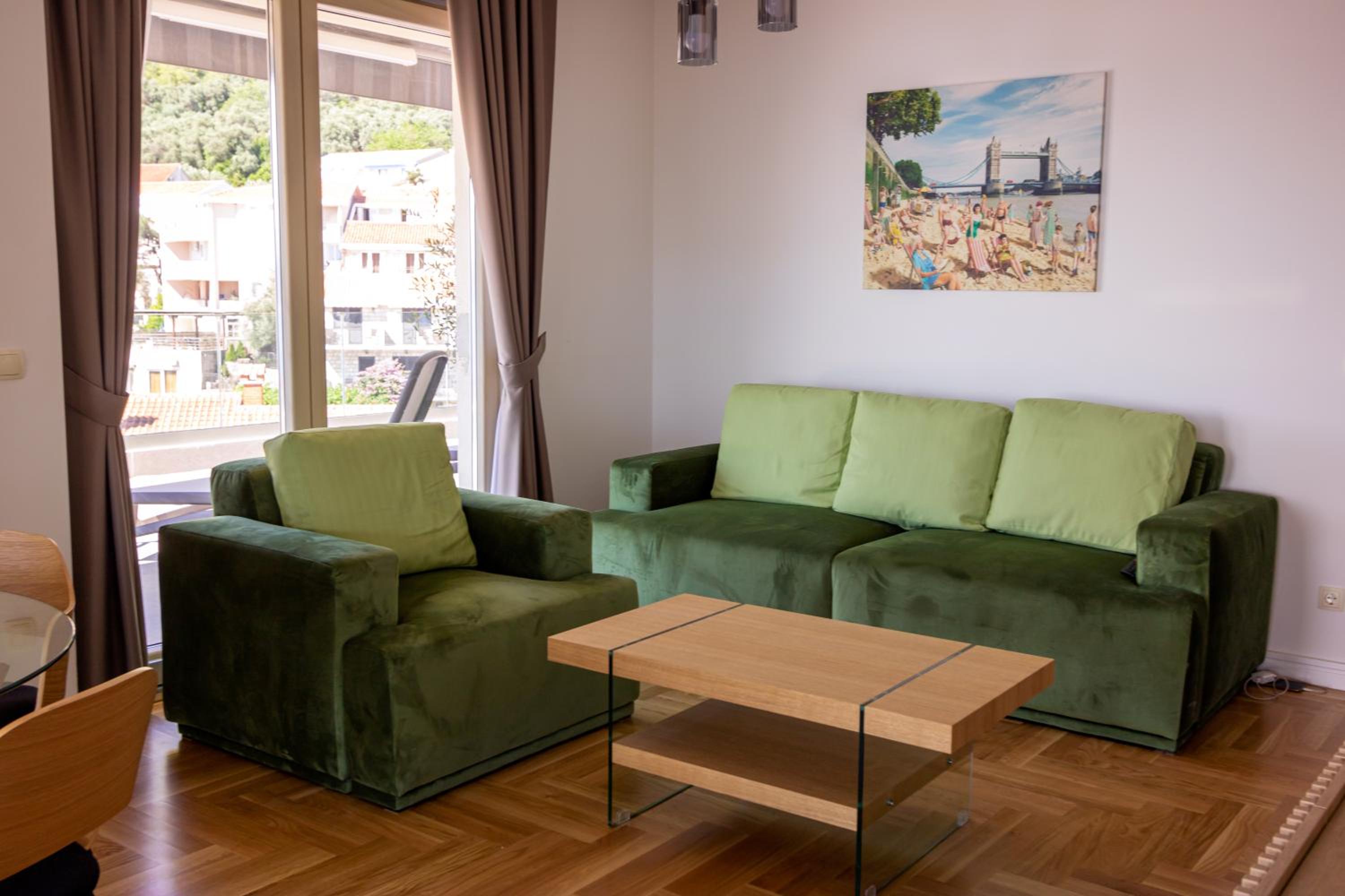 Deluxe Apartment photo 1