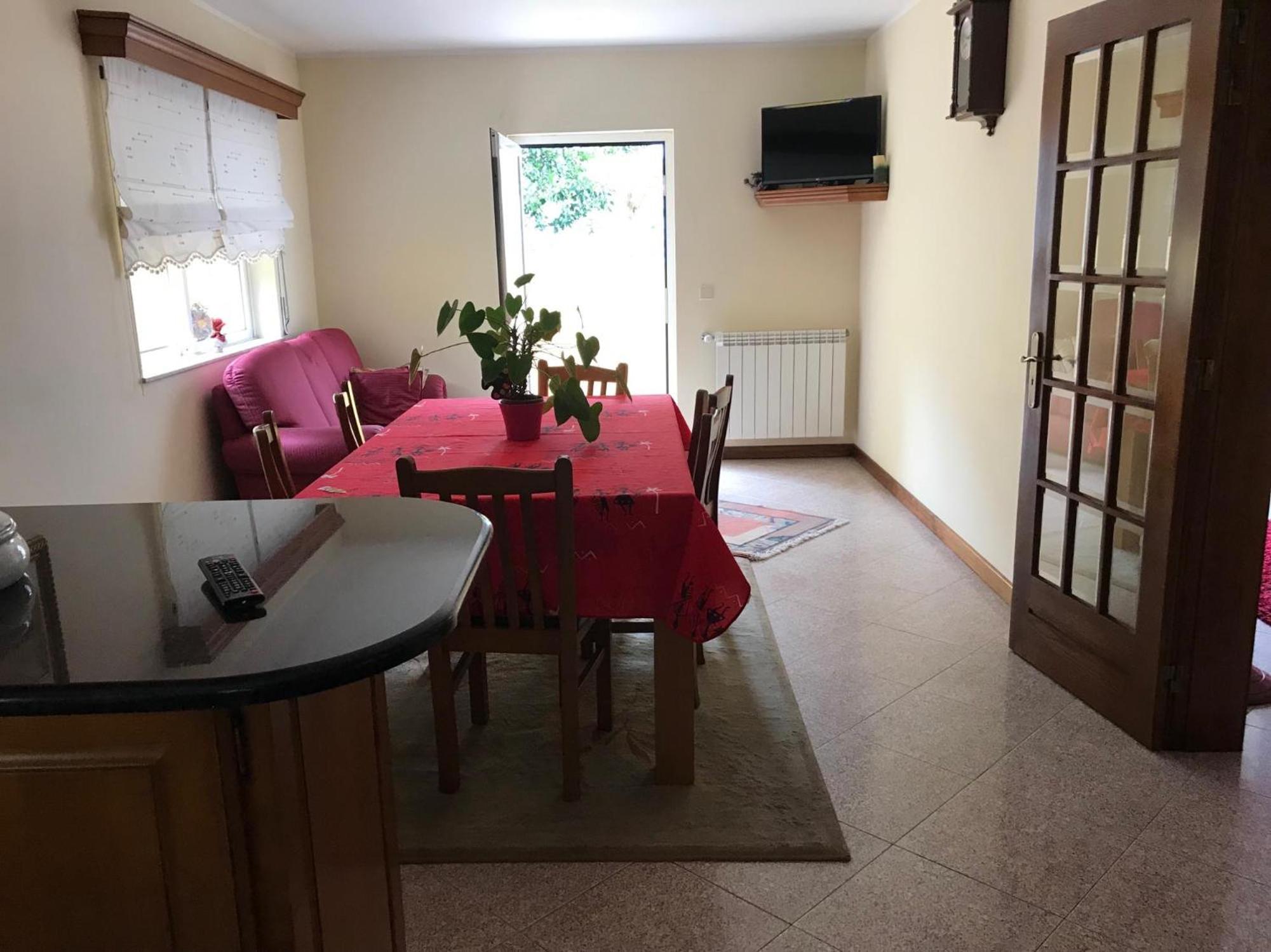 One-Bedroom House photo 2