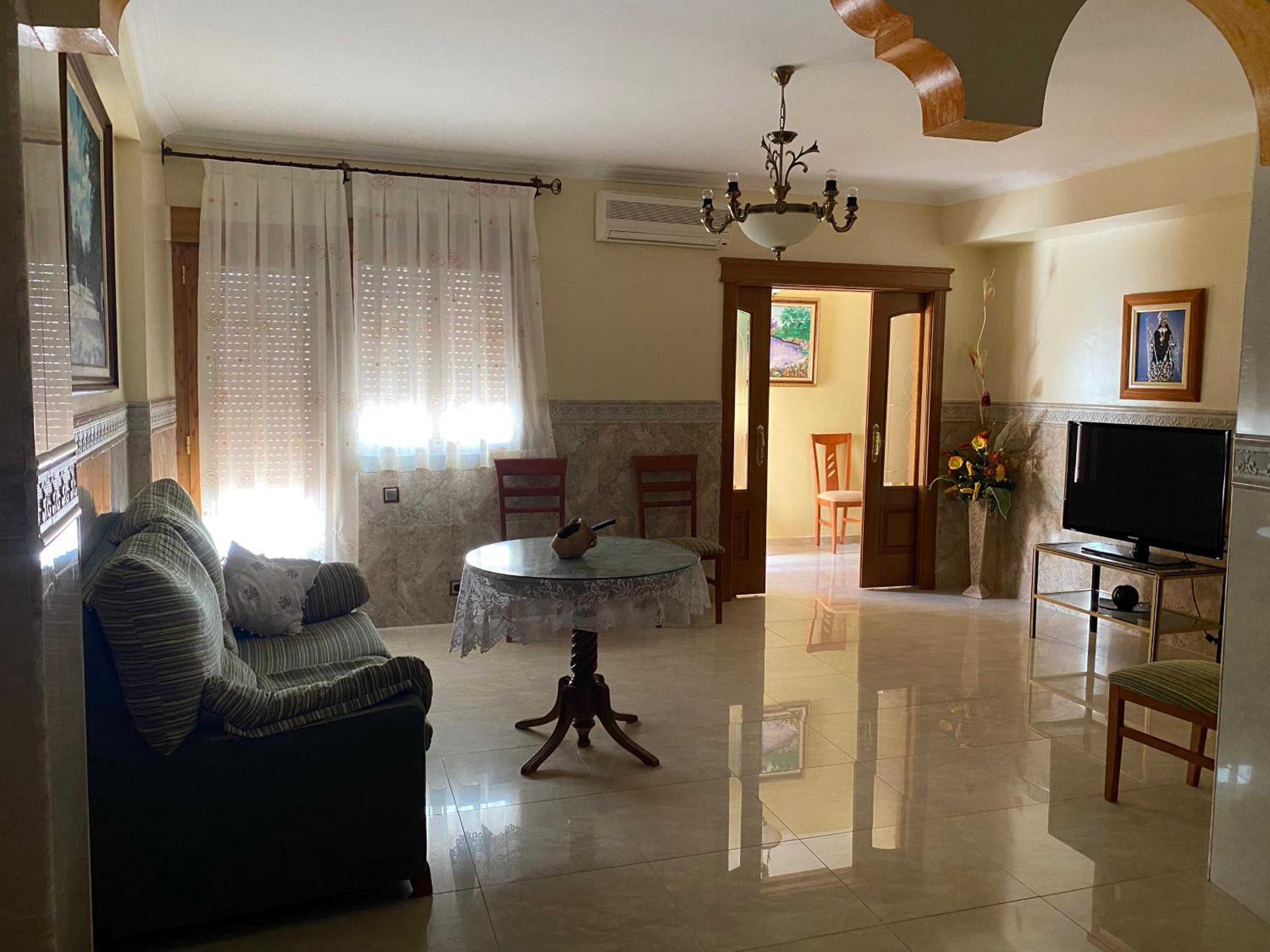 Three-Bedroom House photo 2