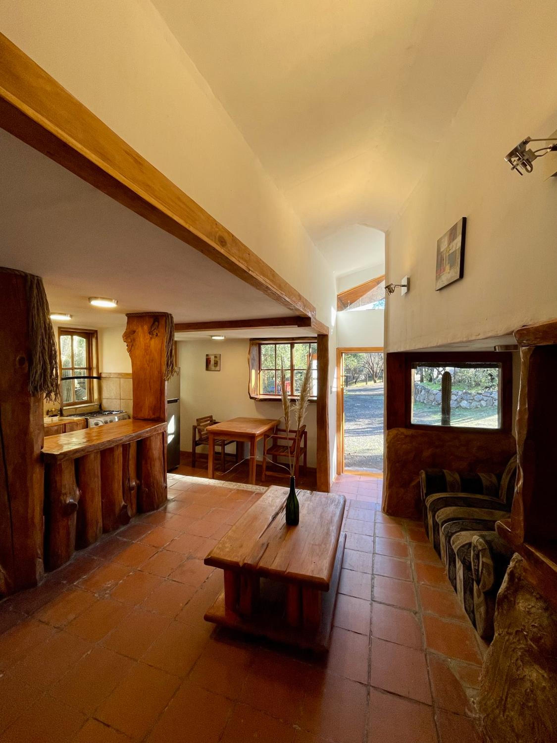 One-Bedroom House photo 1