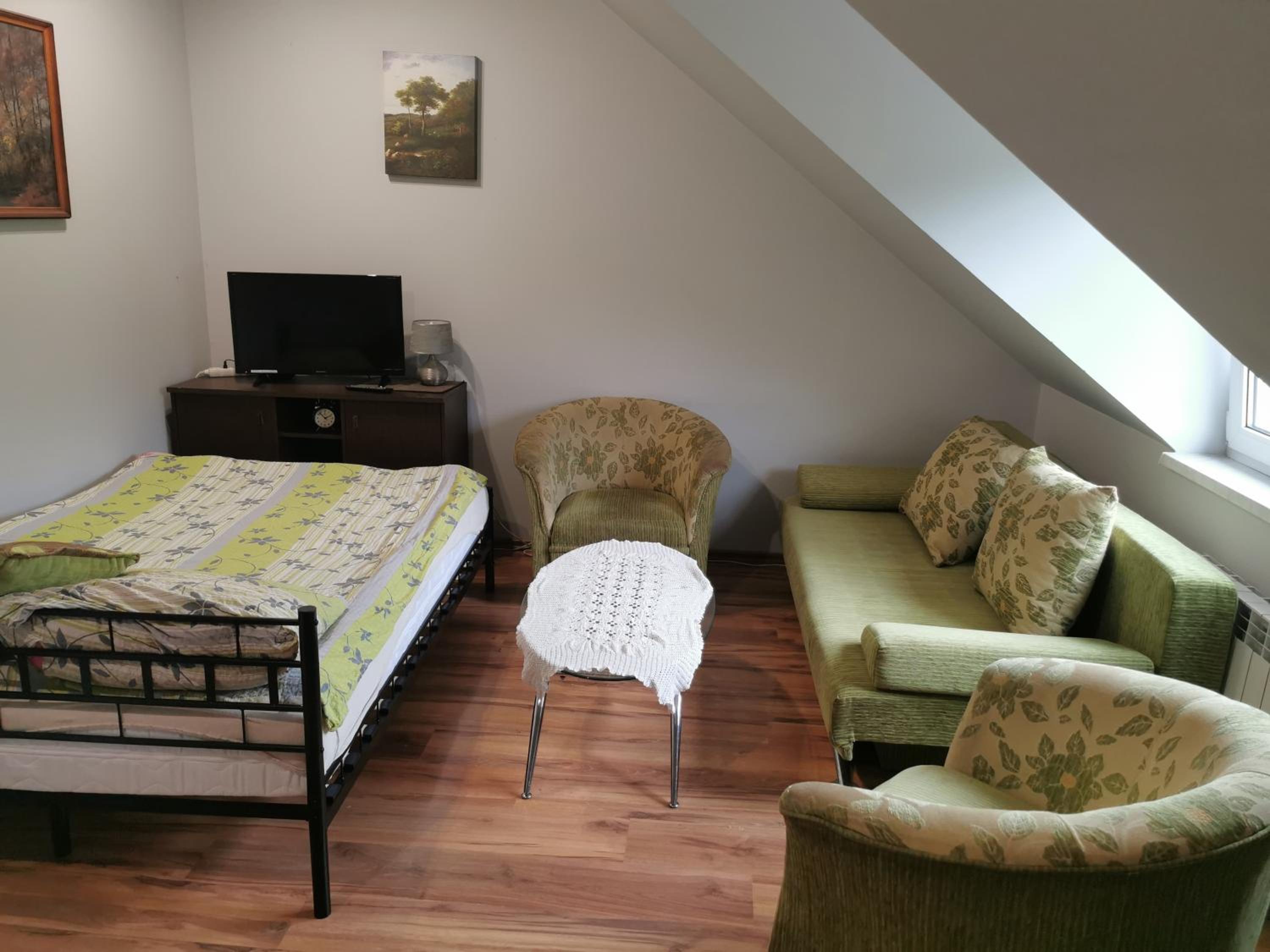 Triple Room with Private Bathroom photo 1