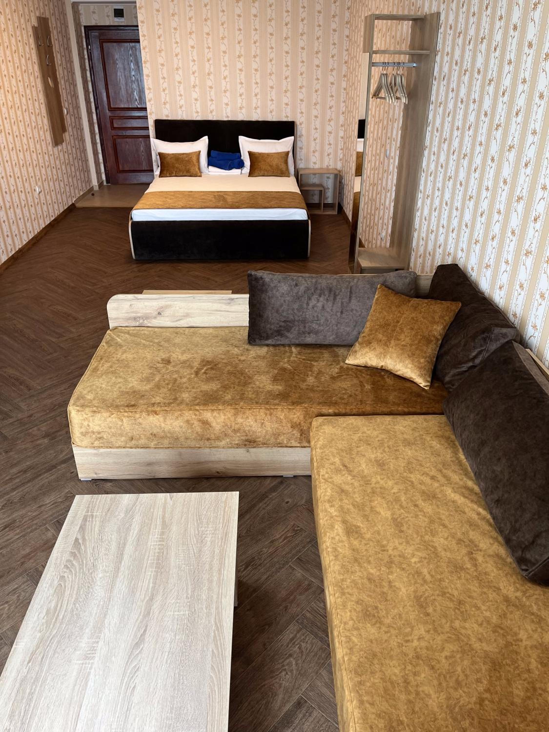 Deluxe Double Room with Balcony and Sea View photo 2