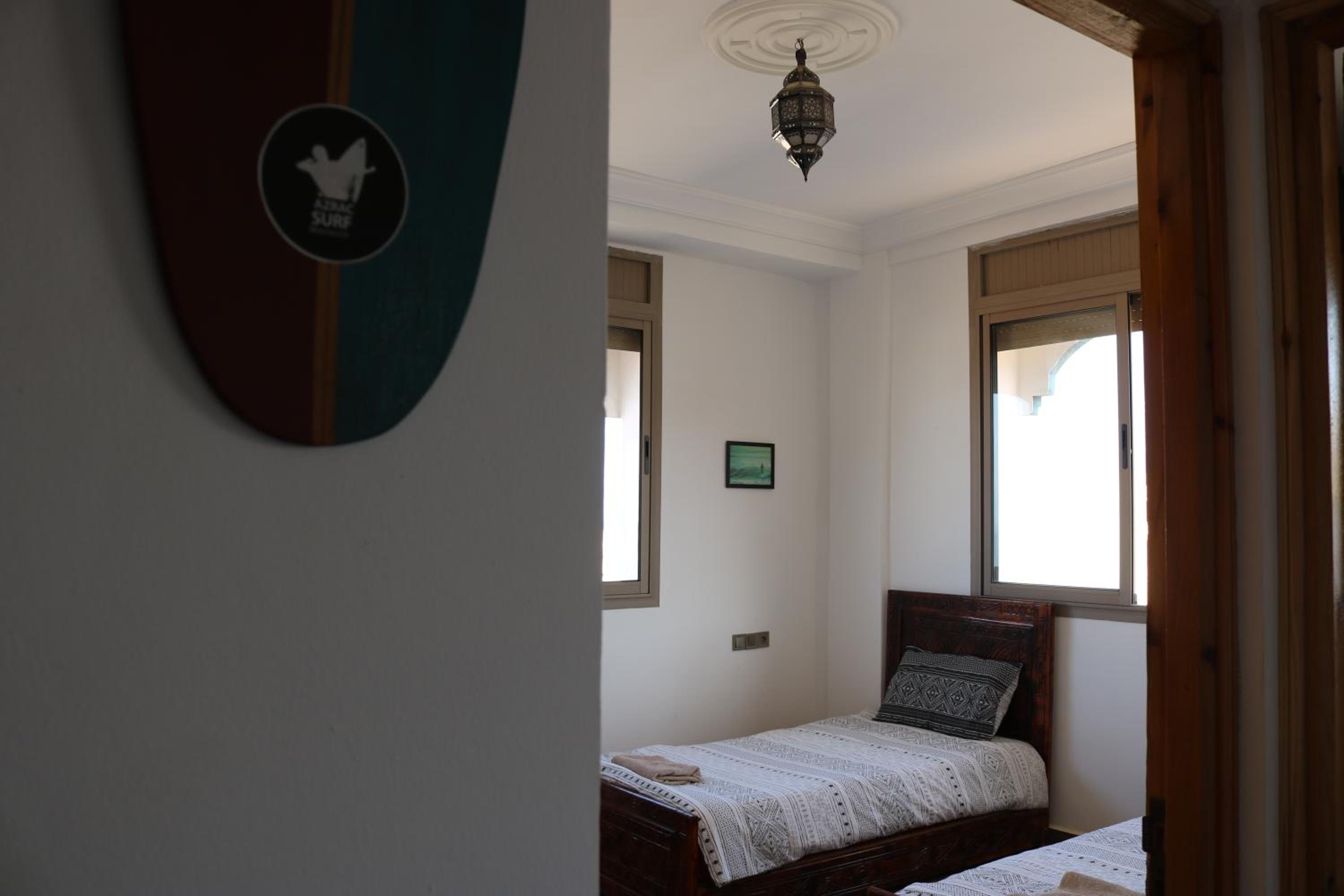 Double or Twin Room with Private Bathroom - Photo 3