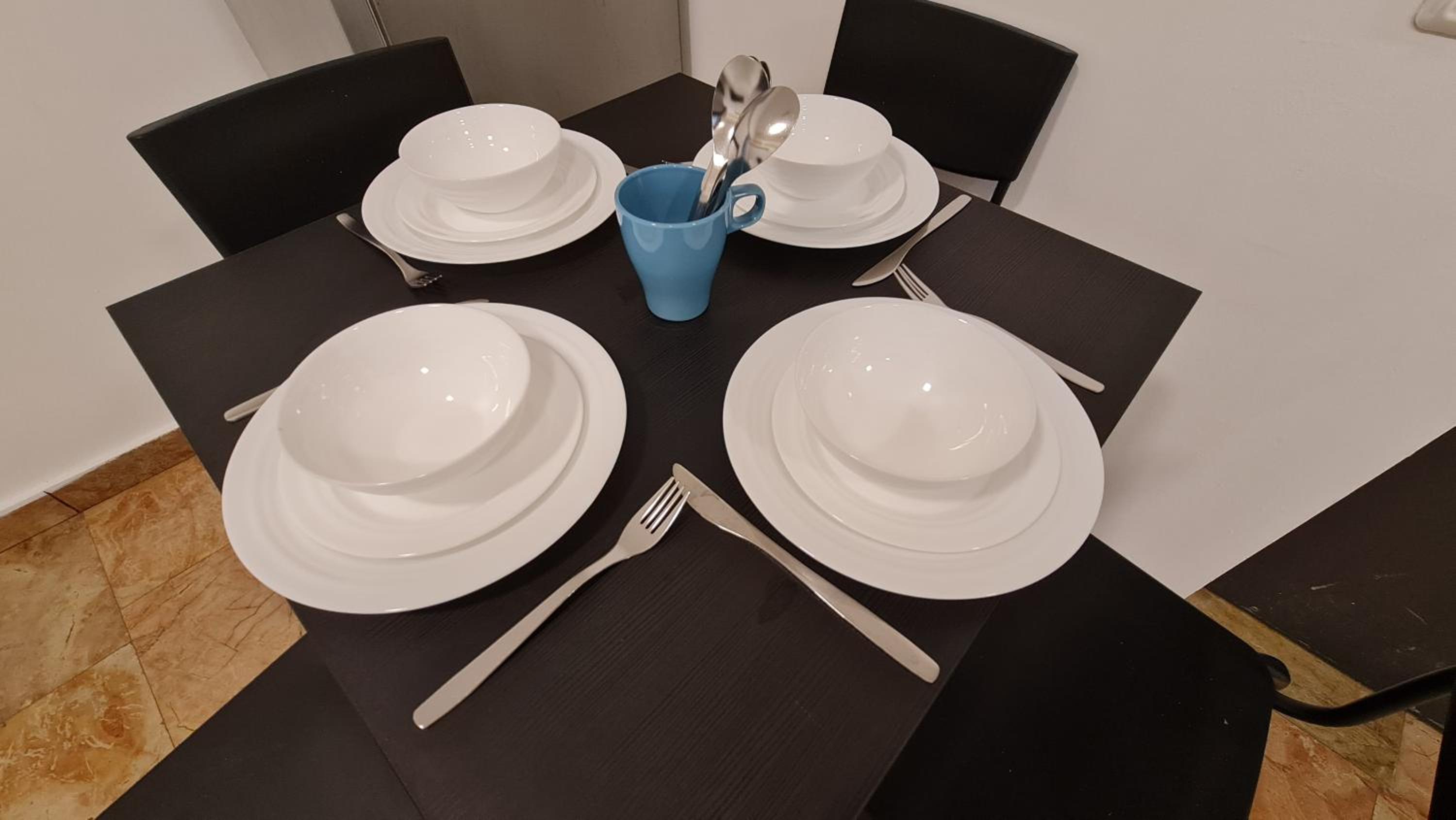 Suite - Photo 3