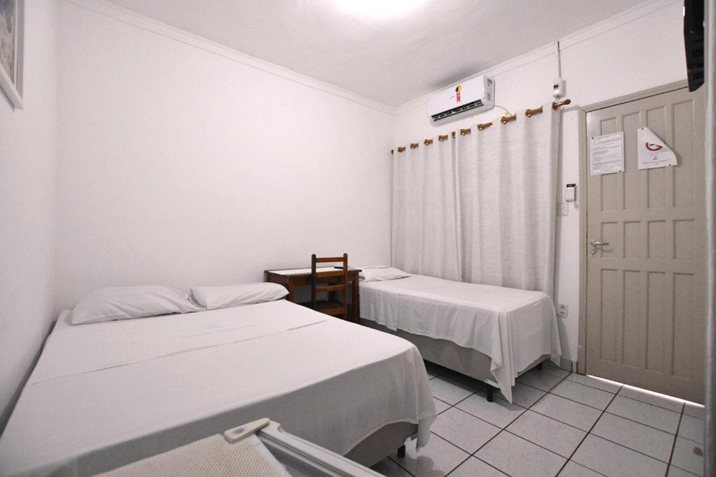 Basic Triple Room photo 1
