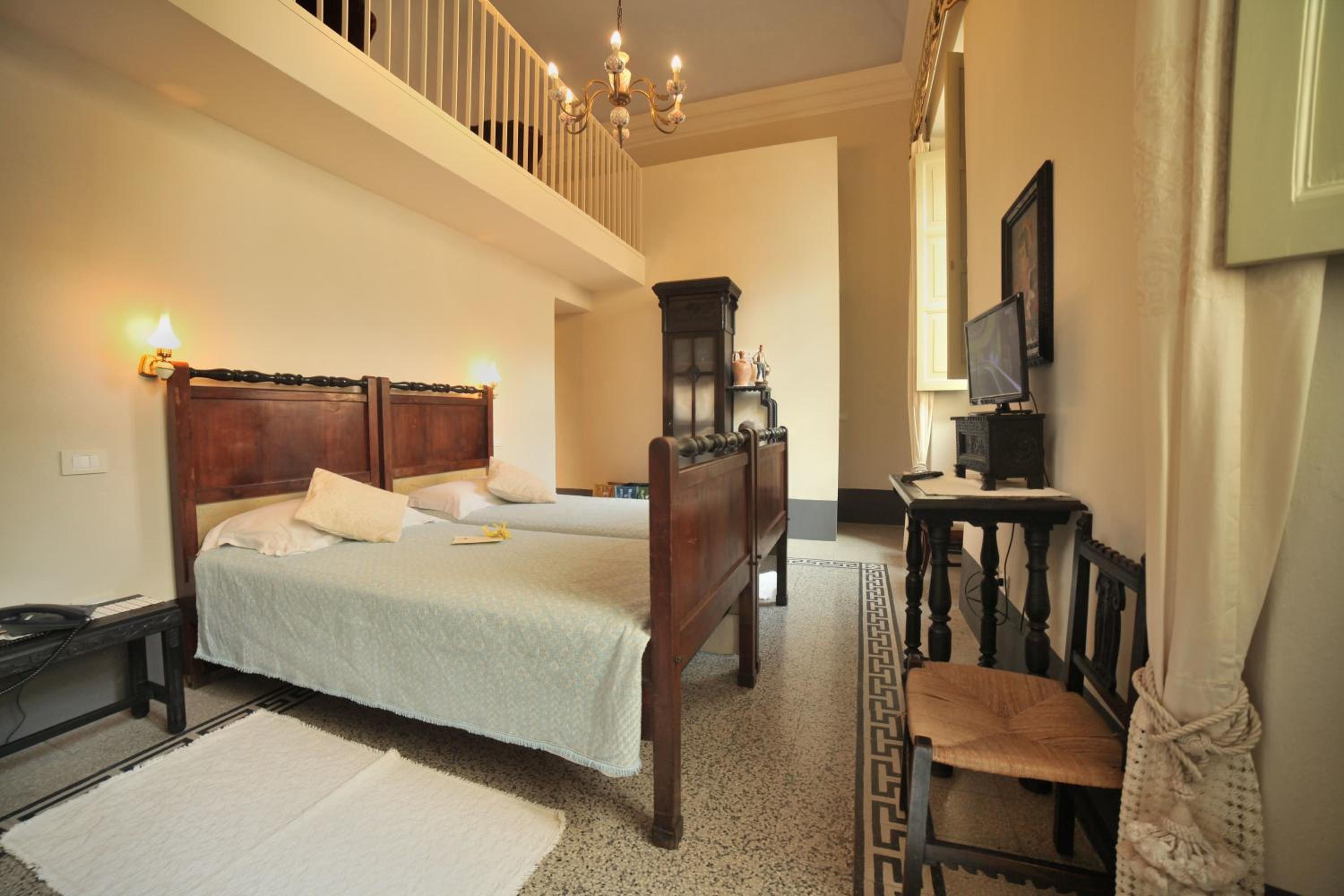 Superior Triple Room photo 1