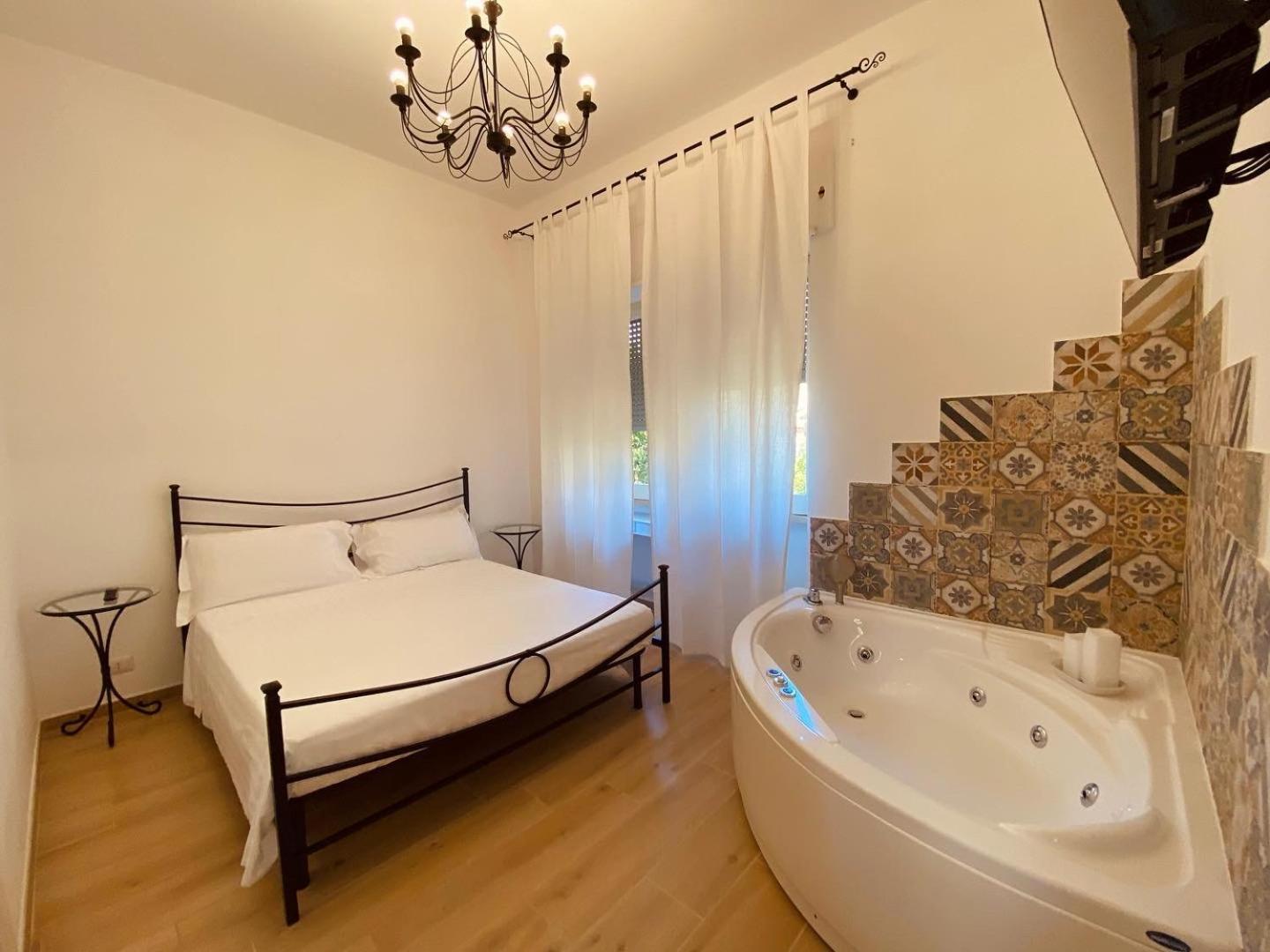 Double Room with Spa Bath