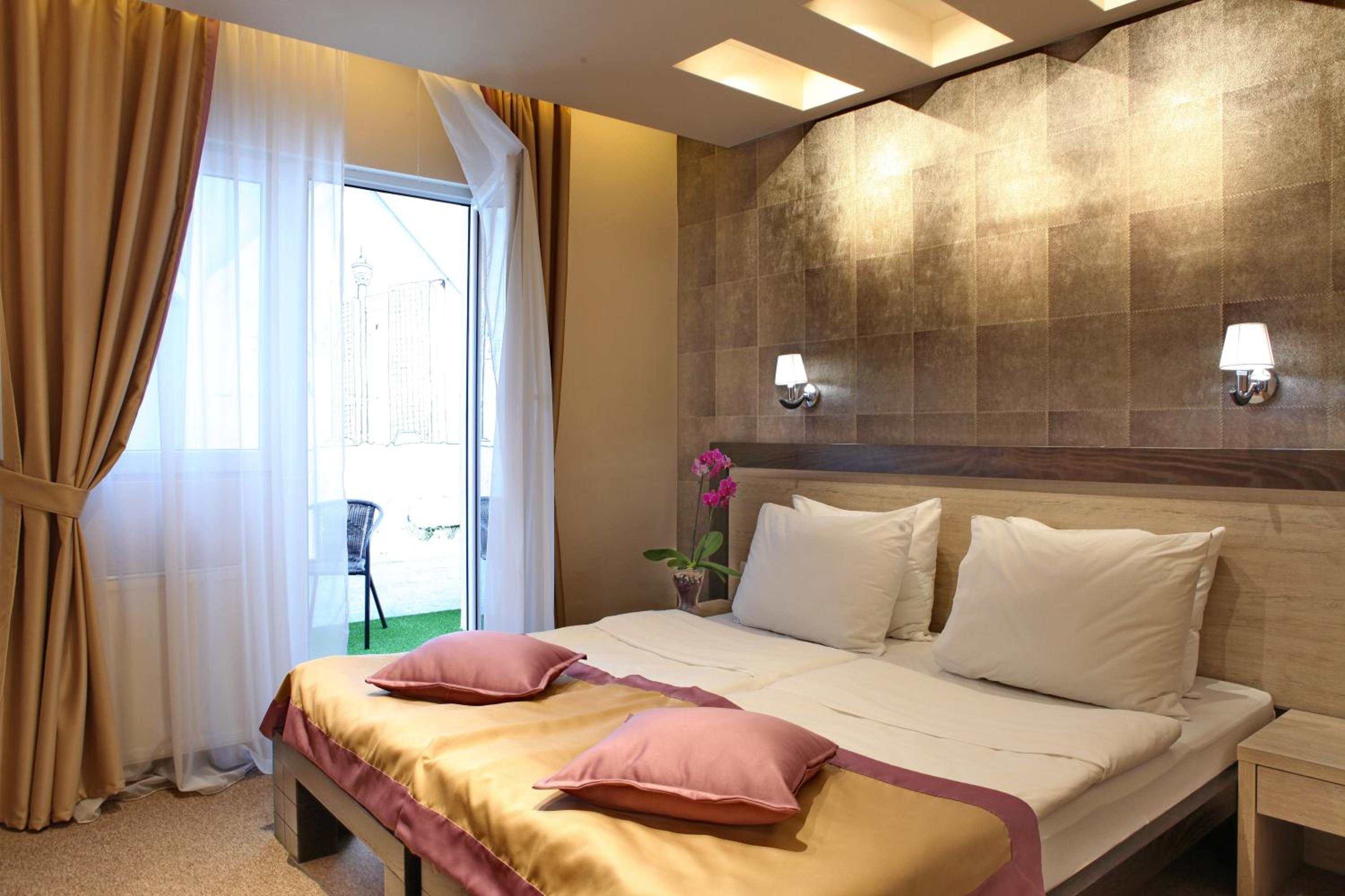 Double Room with Terrace with Parking photo 2