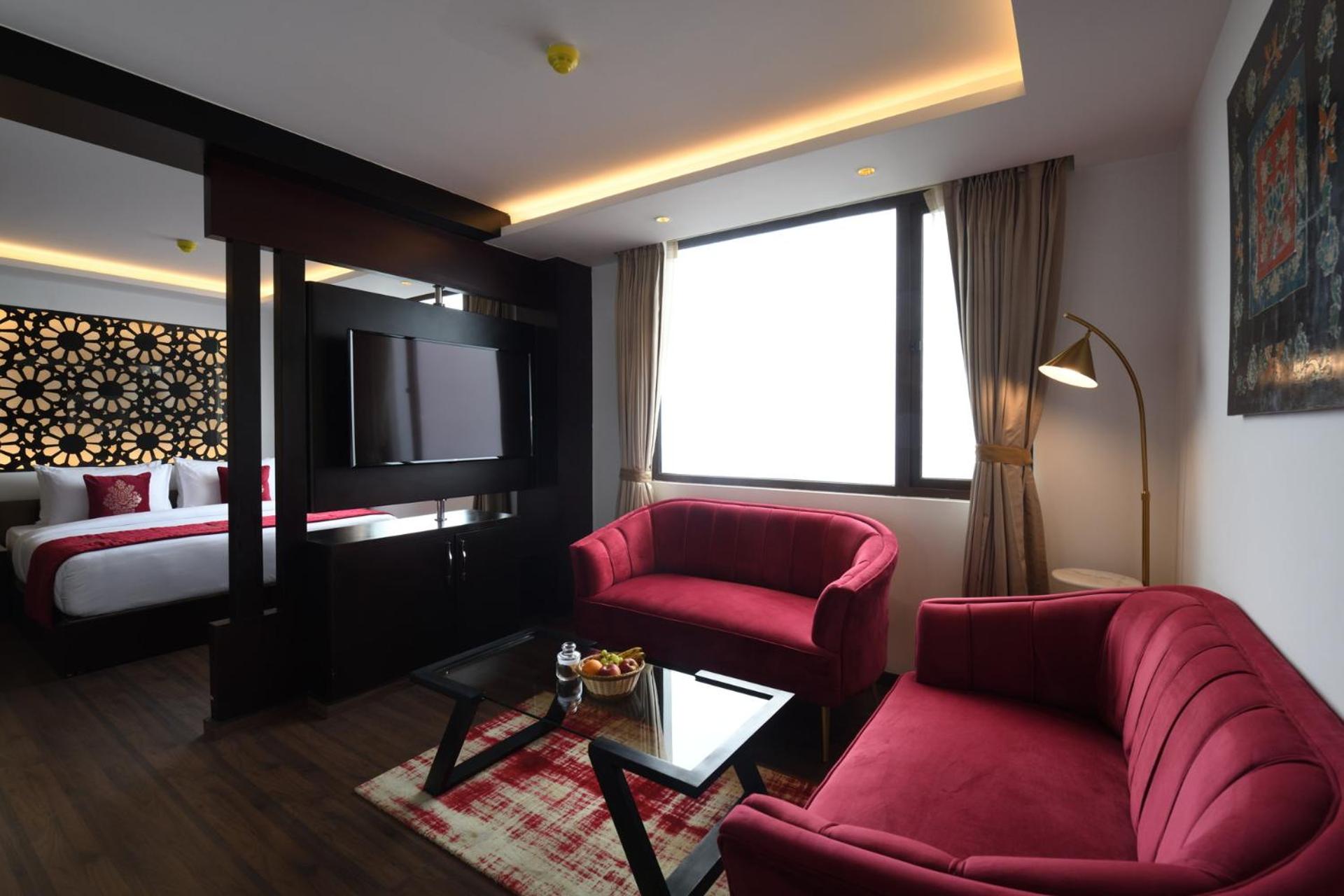 Executive King Suite - Photo 5