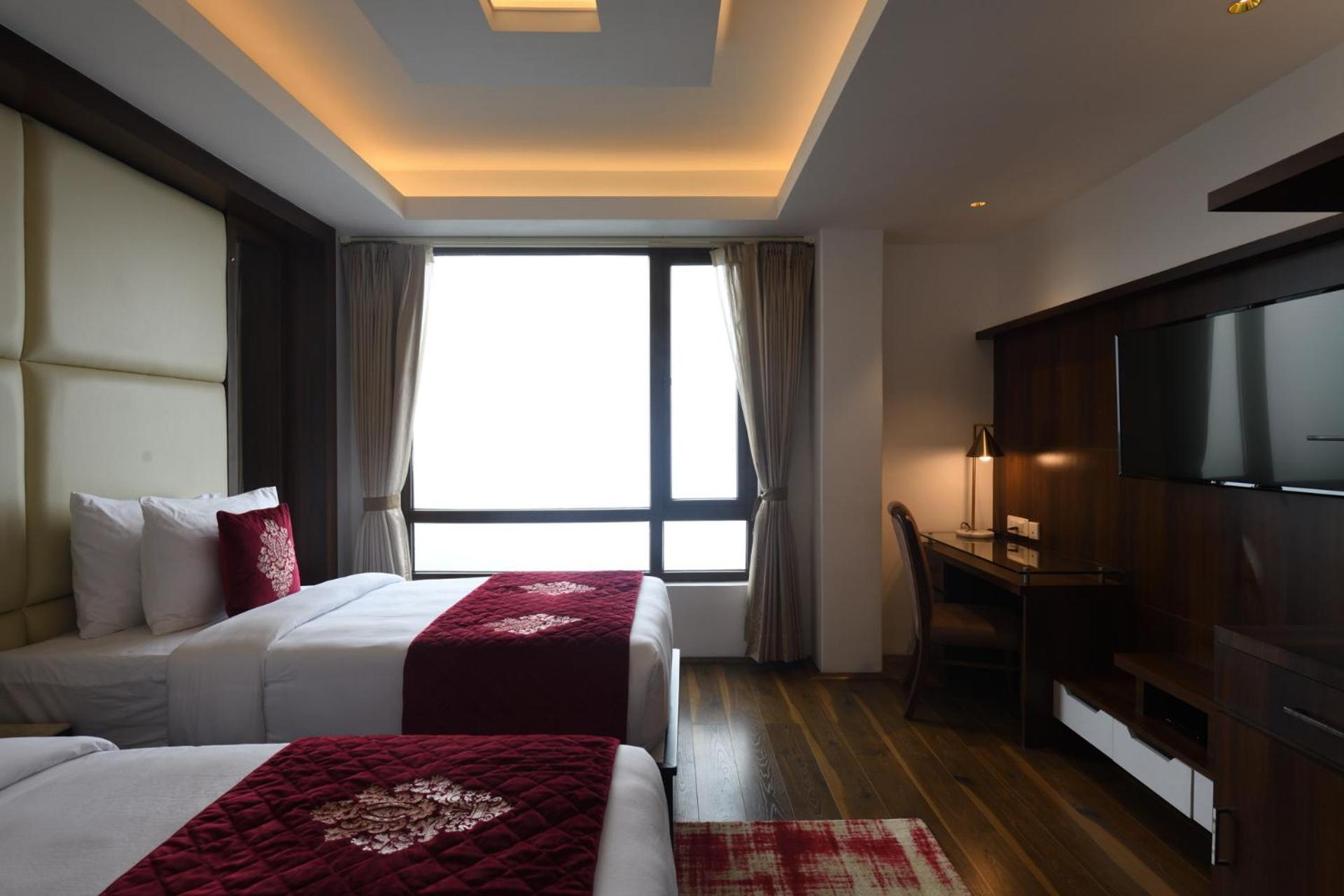 Deluxe Twin Room with Valley View - Photo 3