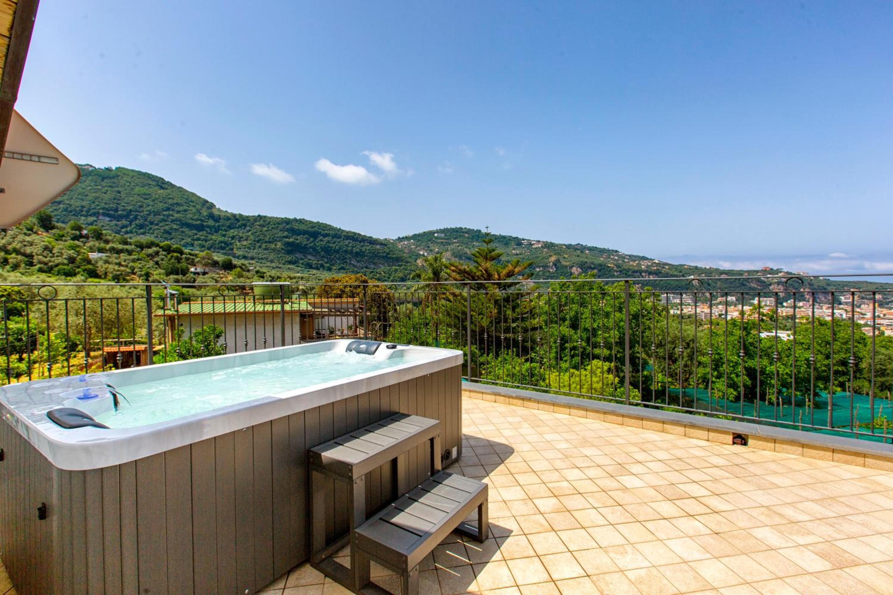 Junior Suite with Sea View - Photo 17