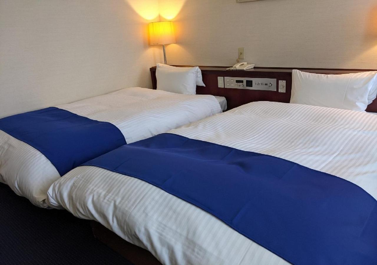 Standard Twin Room - Non-Smoking - Photo 1